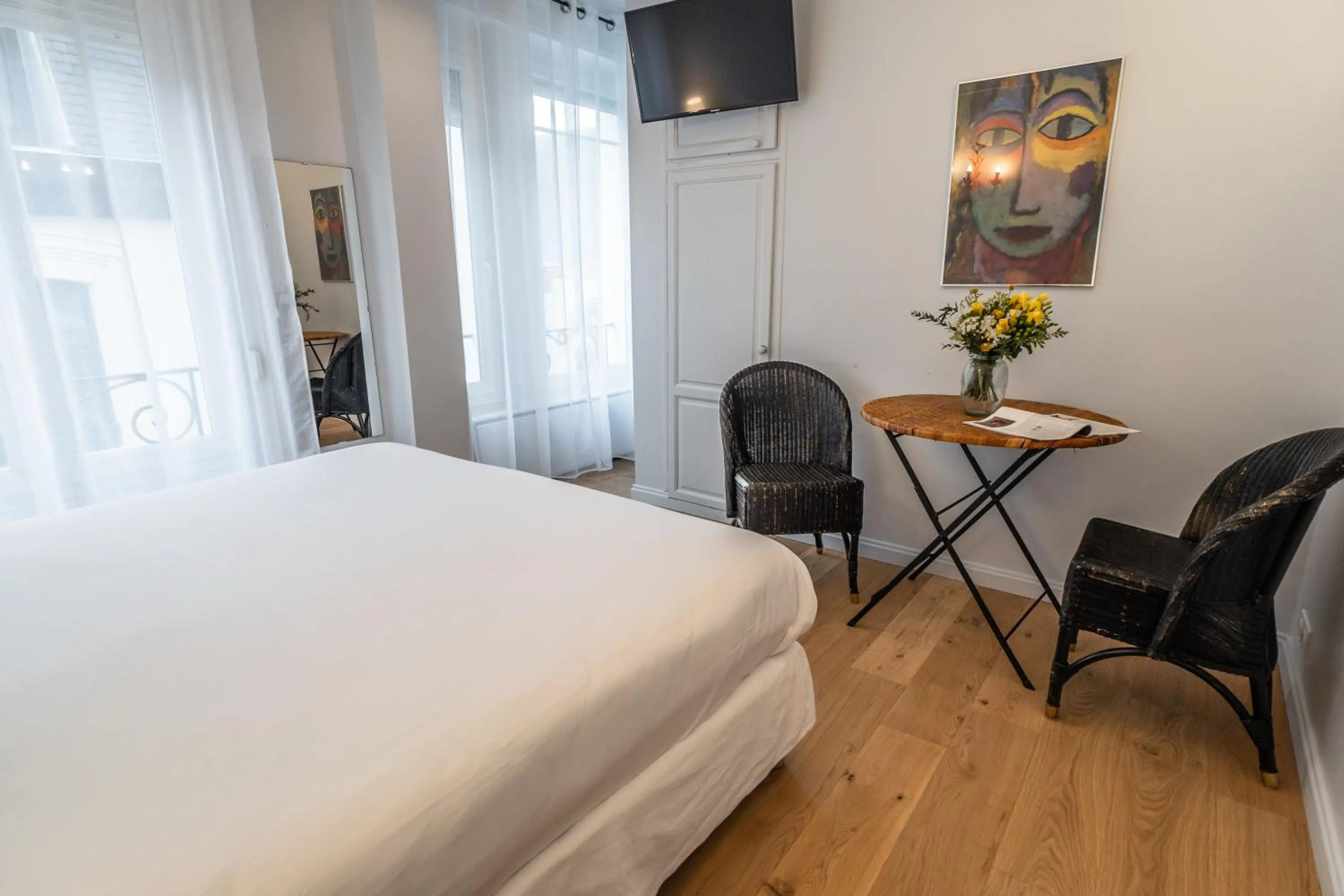 Bedroom, Bed in Brueghel