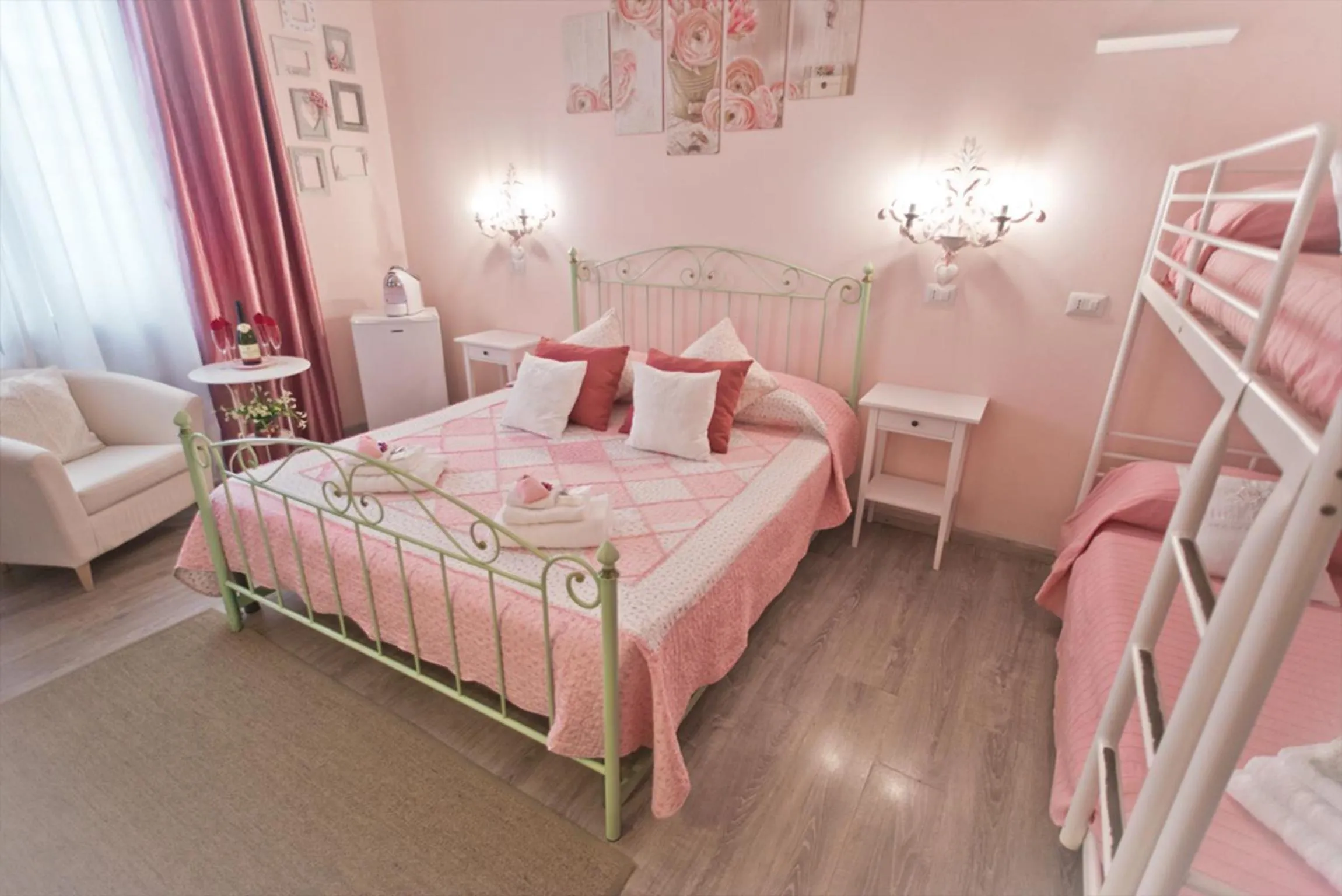 Vatican Rooms Accommodation