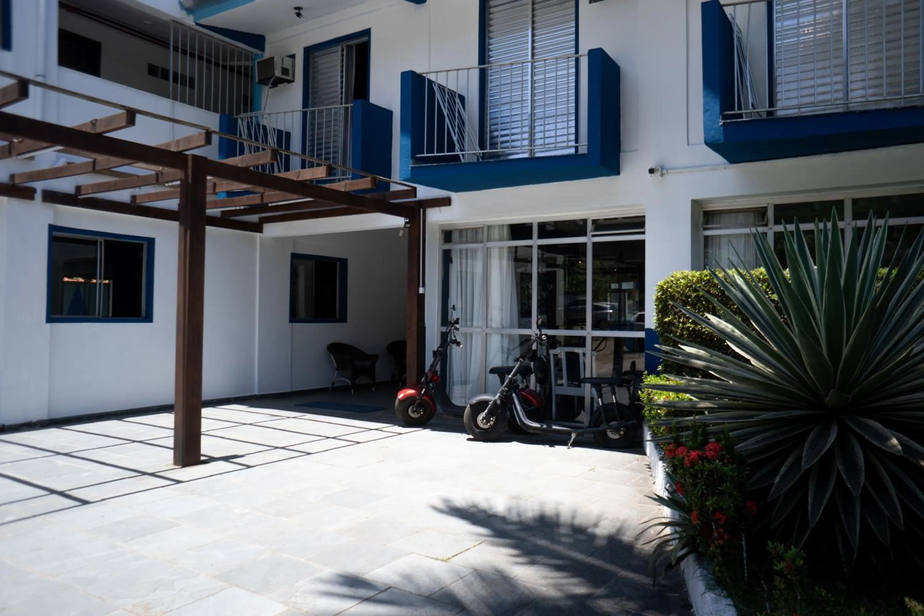 Property building in MOVA - Hotel Costa Azul