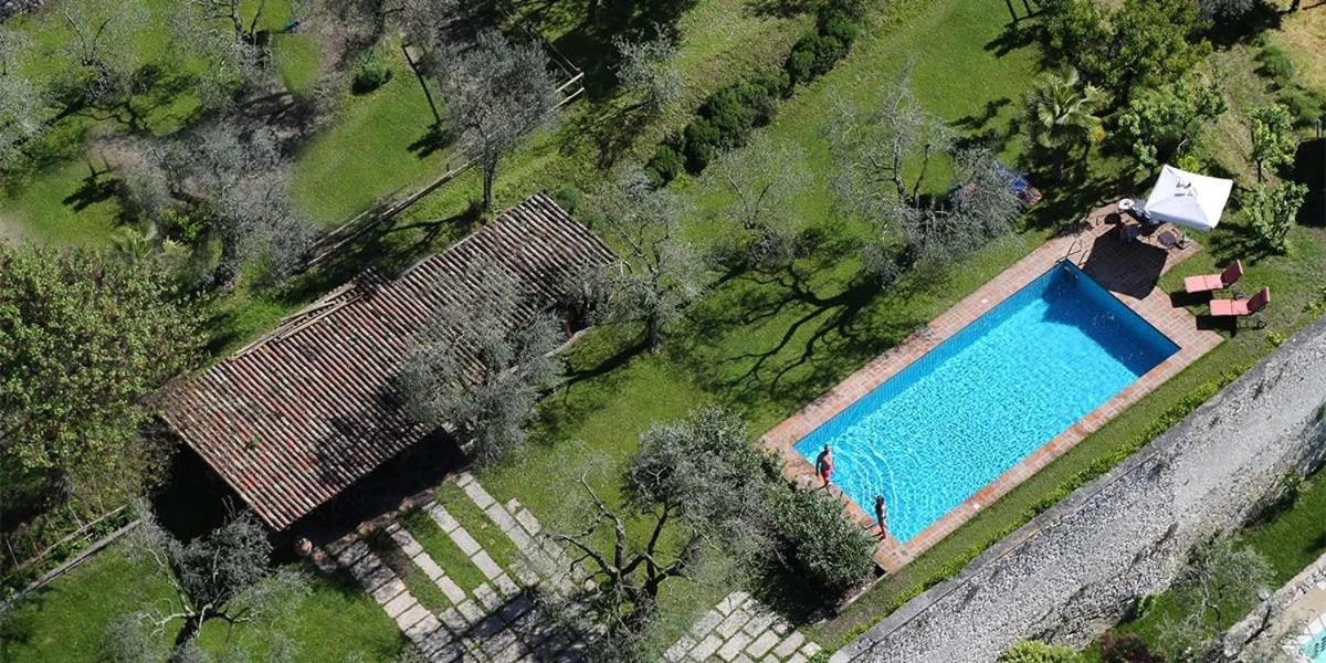 Swimming pool in Il Chiostrino
