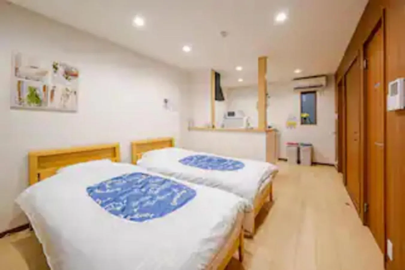 Bedroom, Bed in Kanazawa-Hachitabi sorairo