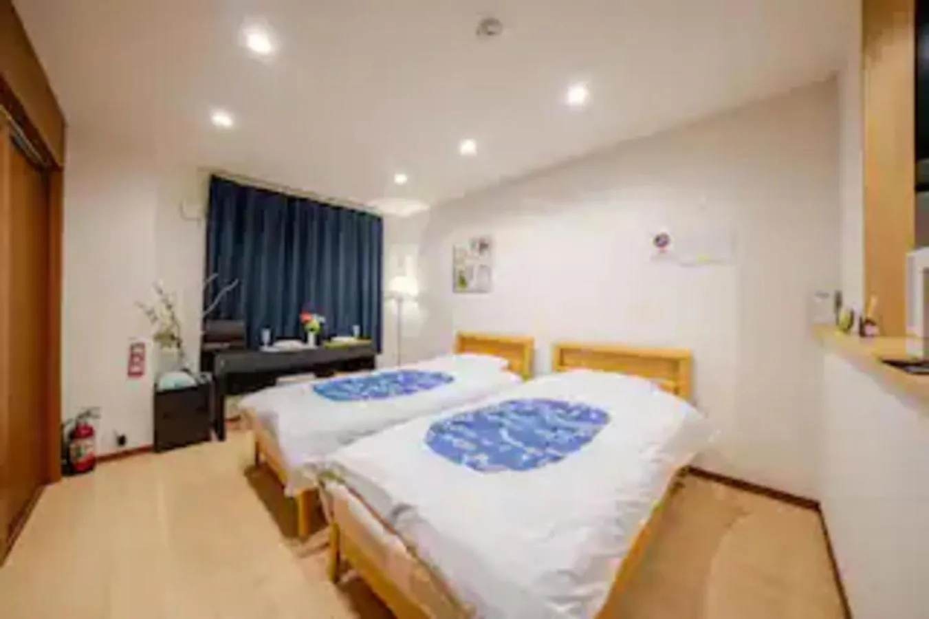 Bedroom, Bed in Kanazawa-Hachitabi sorairo