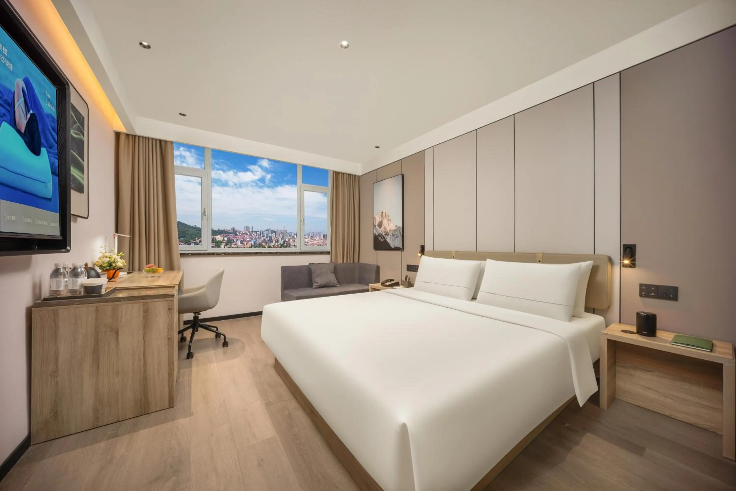 Bed in Atour Hotel Weihai City Center