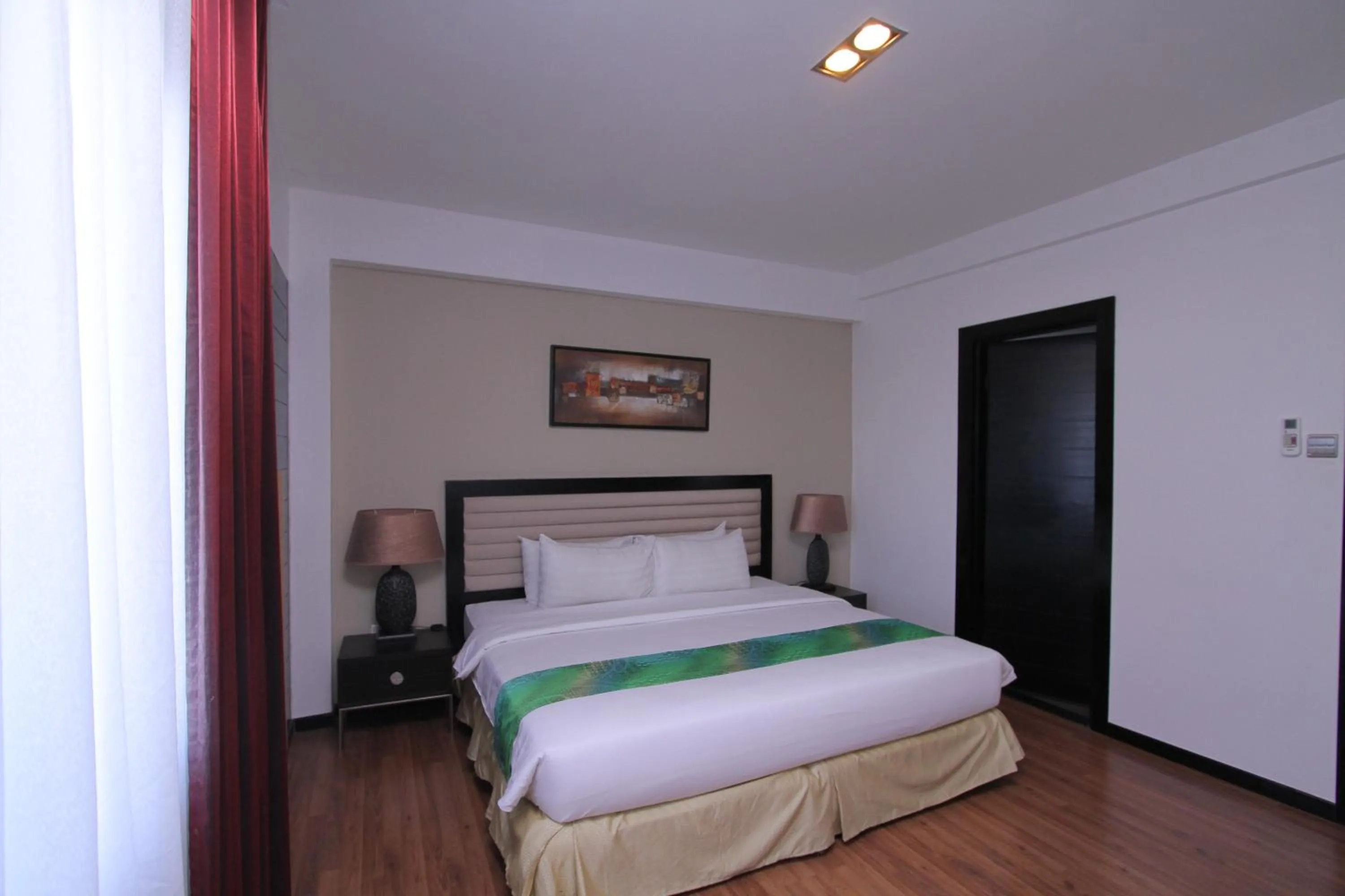 Bed in Likas Square - KK Apartment Suite