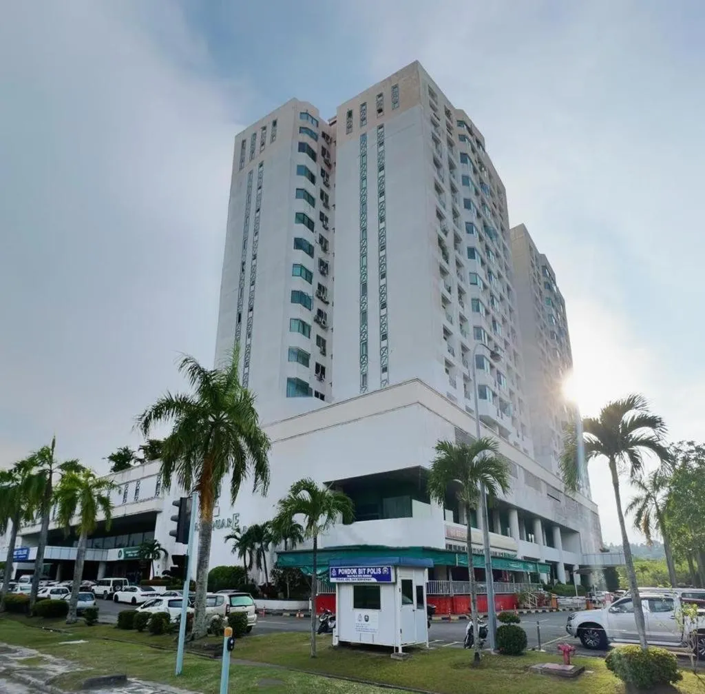 Likas Square - KK Apartment Suite