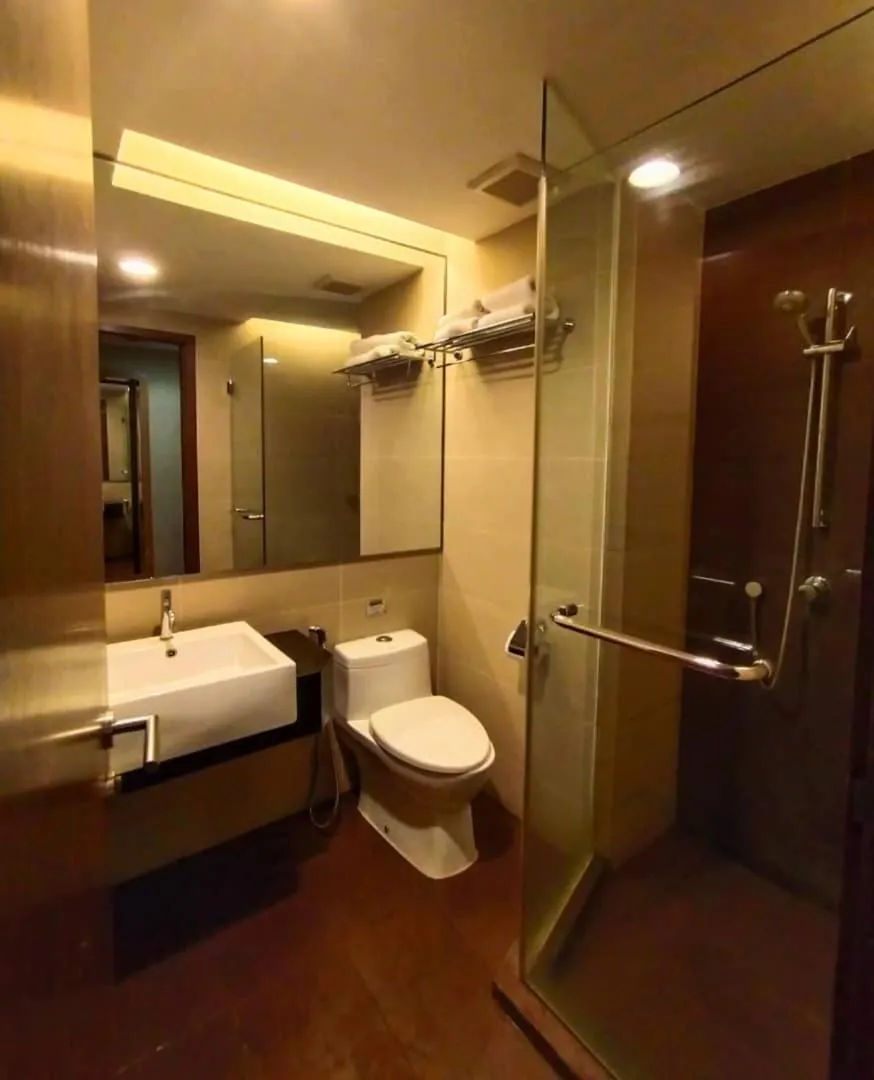 Likas Square - KK Apartment Suite