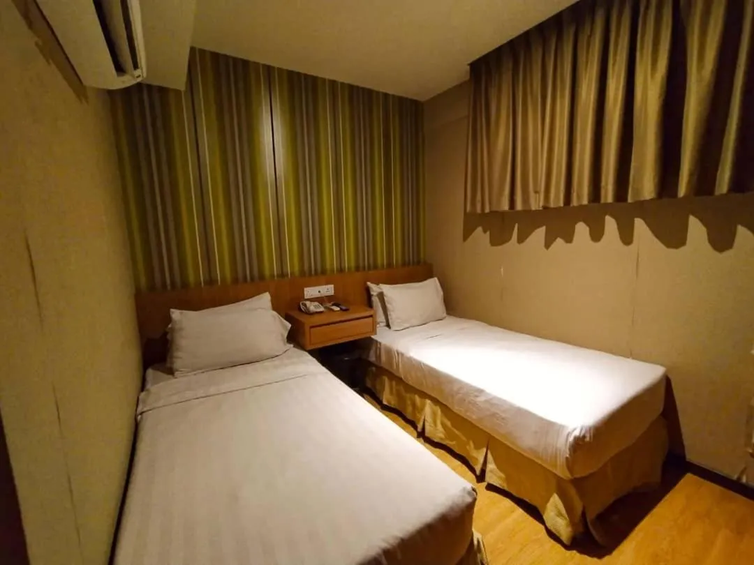 Bed in Likas Square - KK Apartment Suite