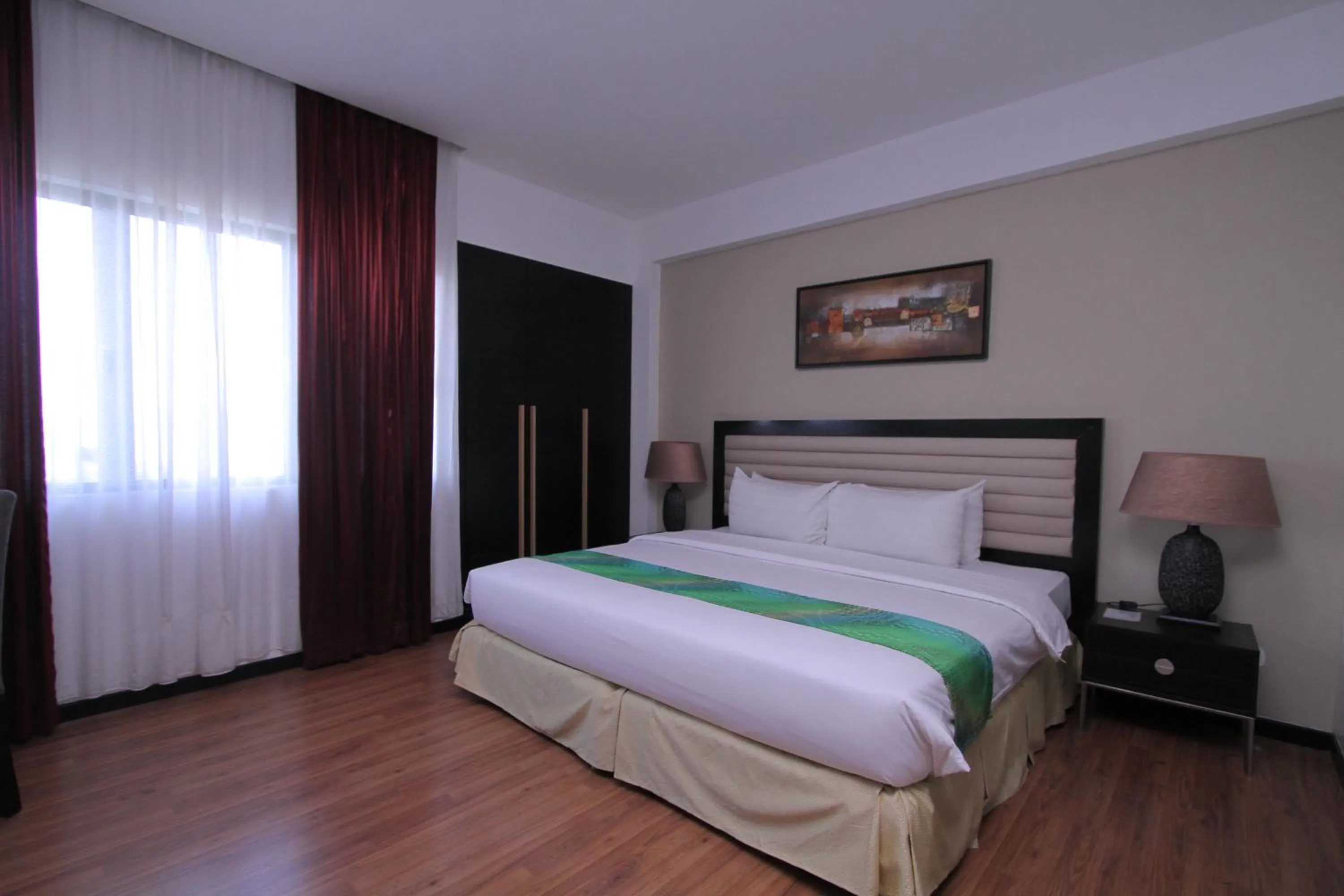 Bed in Likas Square - KK Apartment Suite