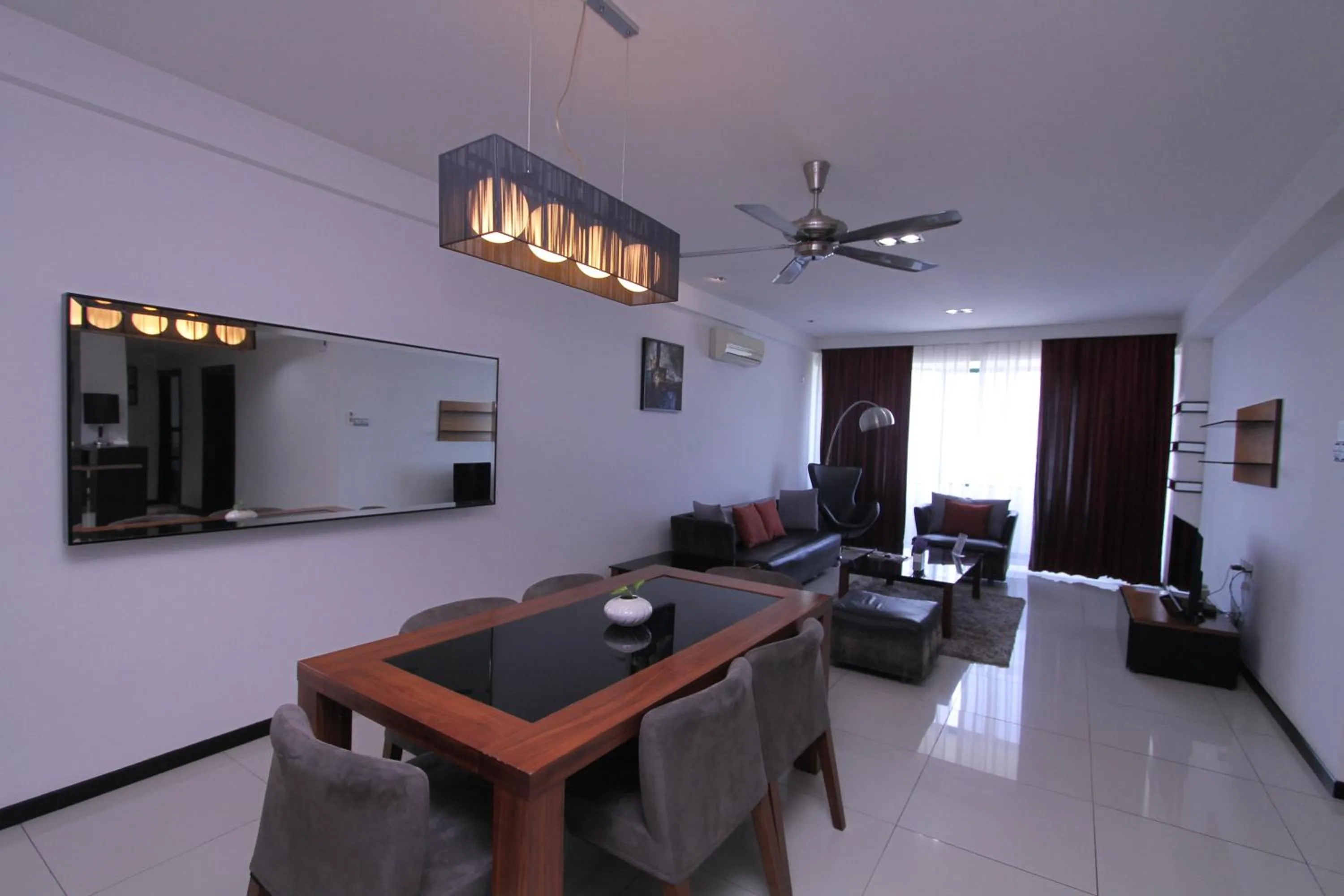 Likas Square - KK Apartment Suite
