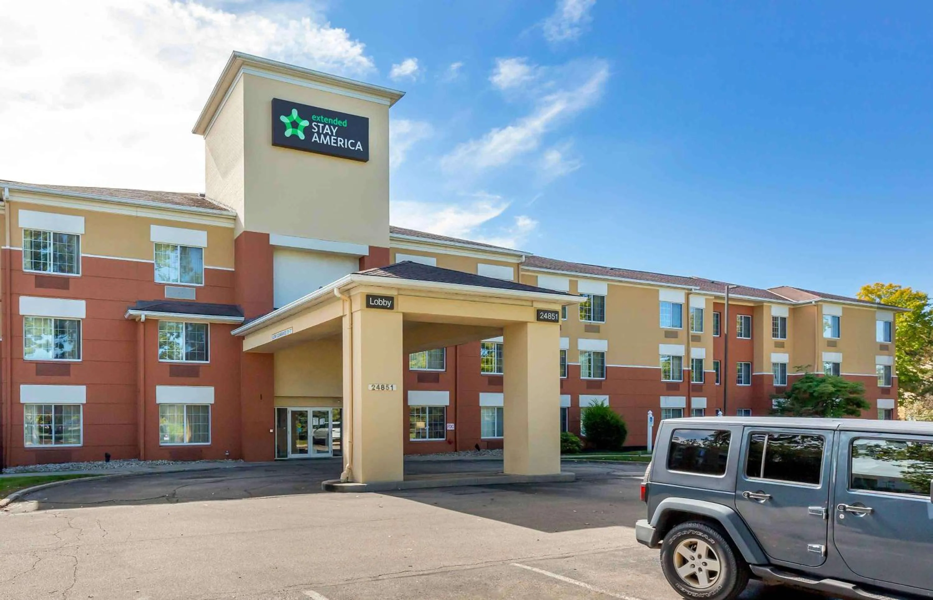Property building in Extended Stay America Suites - Cleveland - Airport - North Olmsted