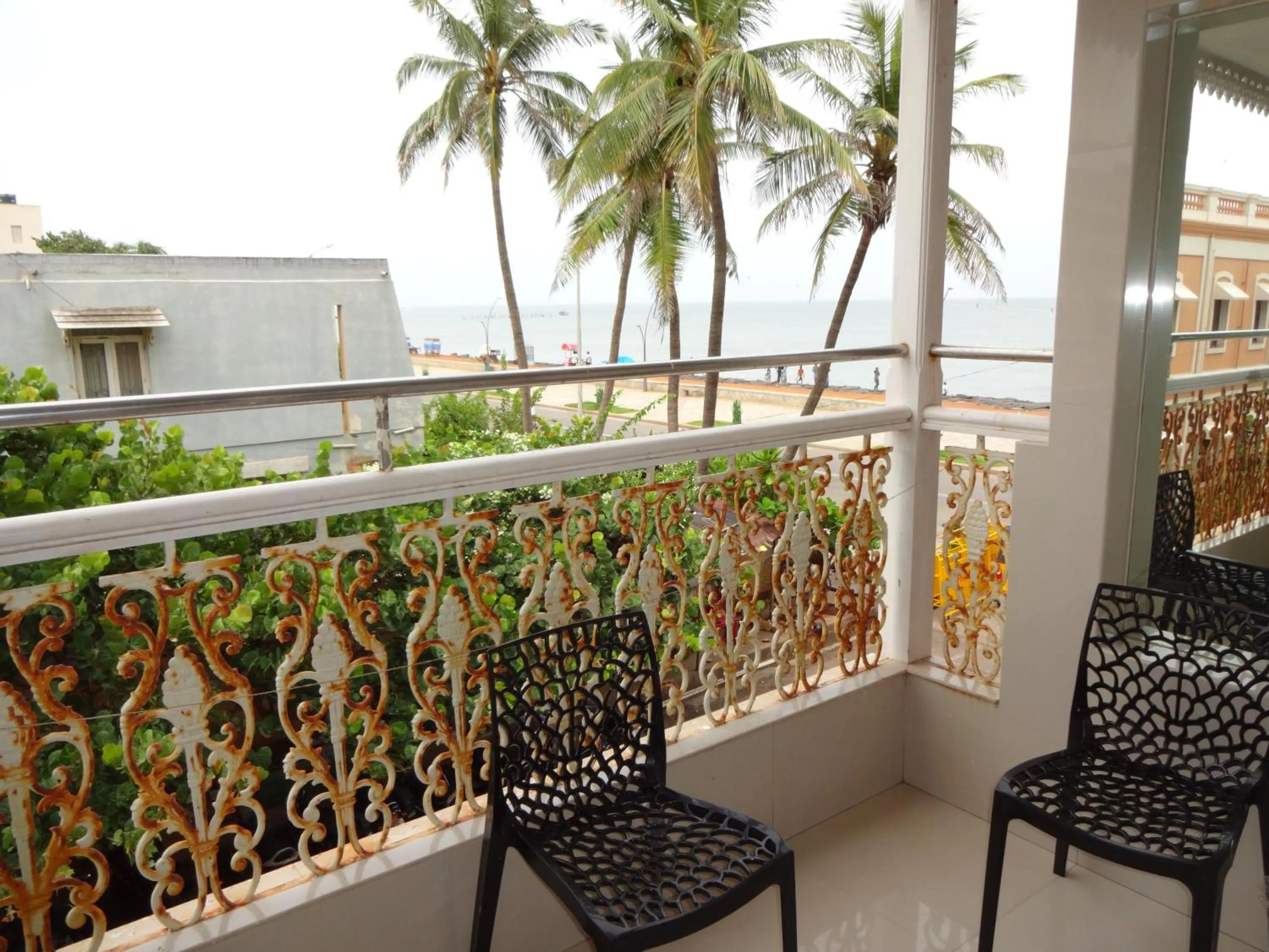 Day in Lotus Bay View Hotel