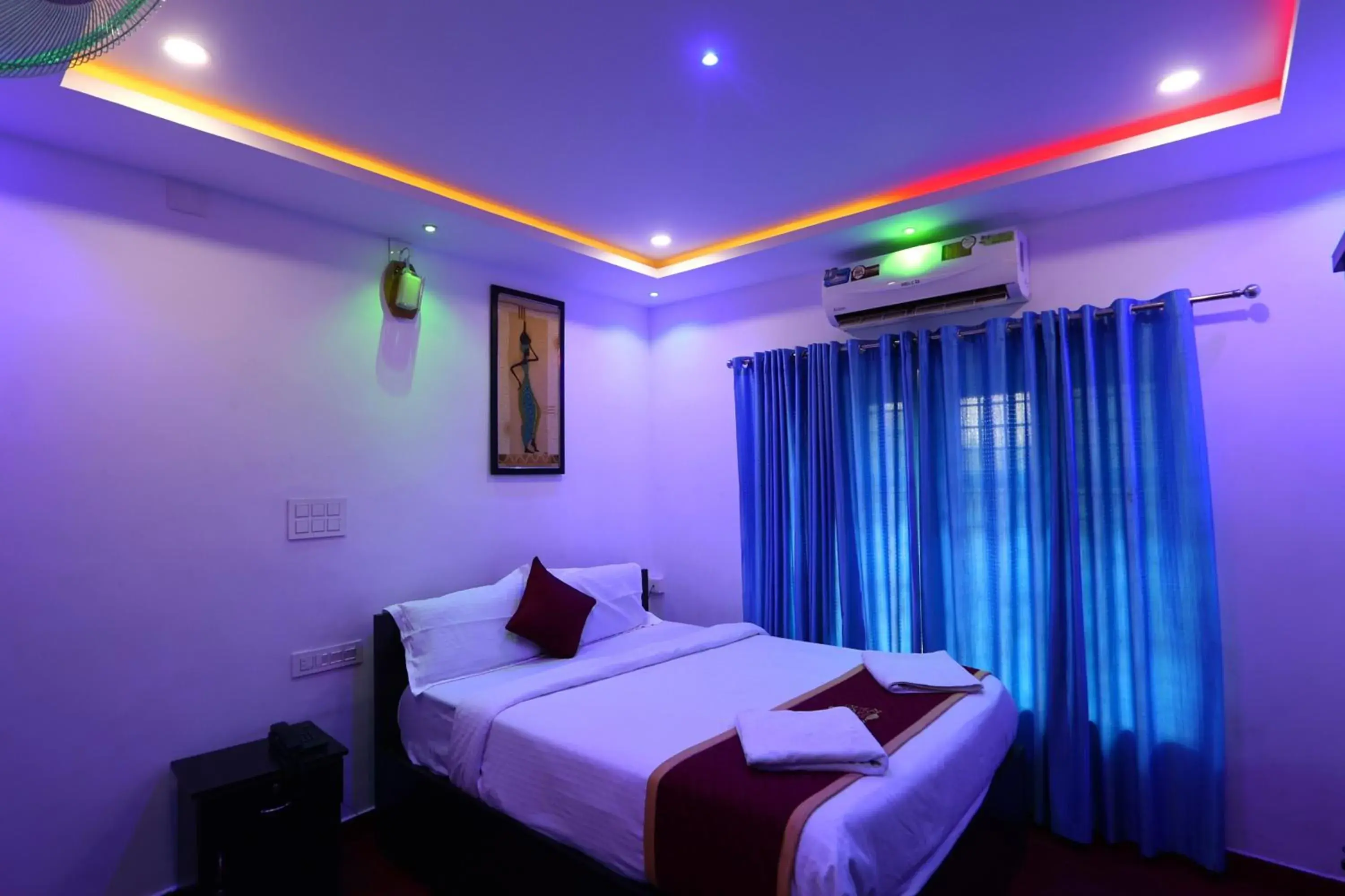Deluxe Double Room in Wayanad Cave N Pillar Resort Deluxe Double Room in Wayanad Cave N Pillar Resort