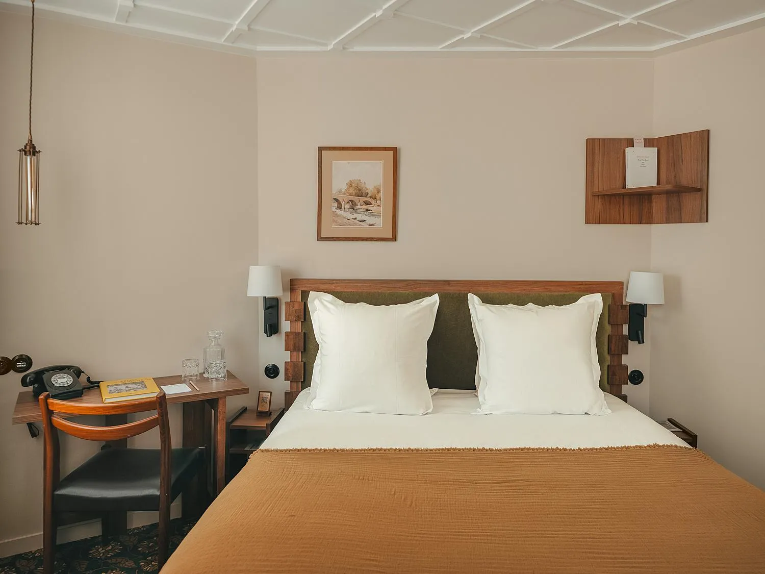 Bedroom, Bed in Hôtel du Savoir