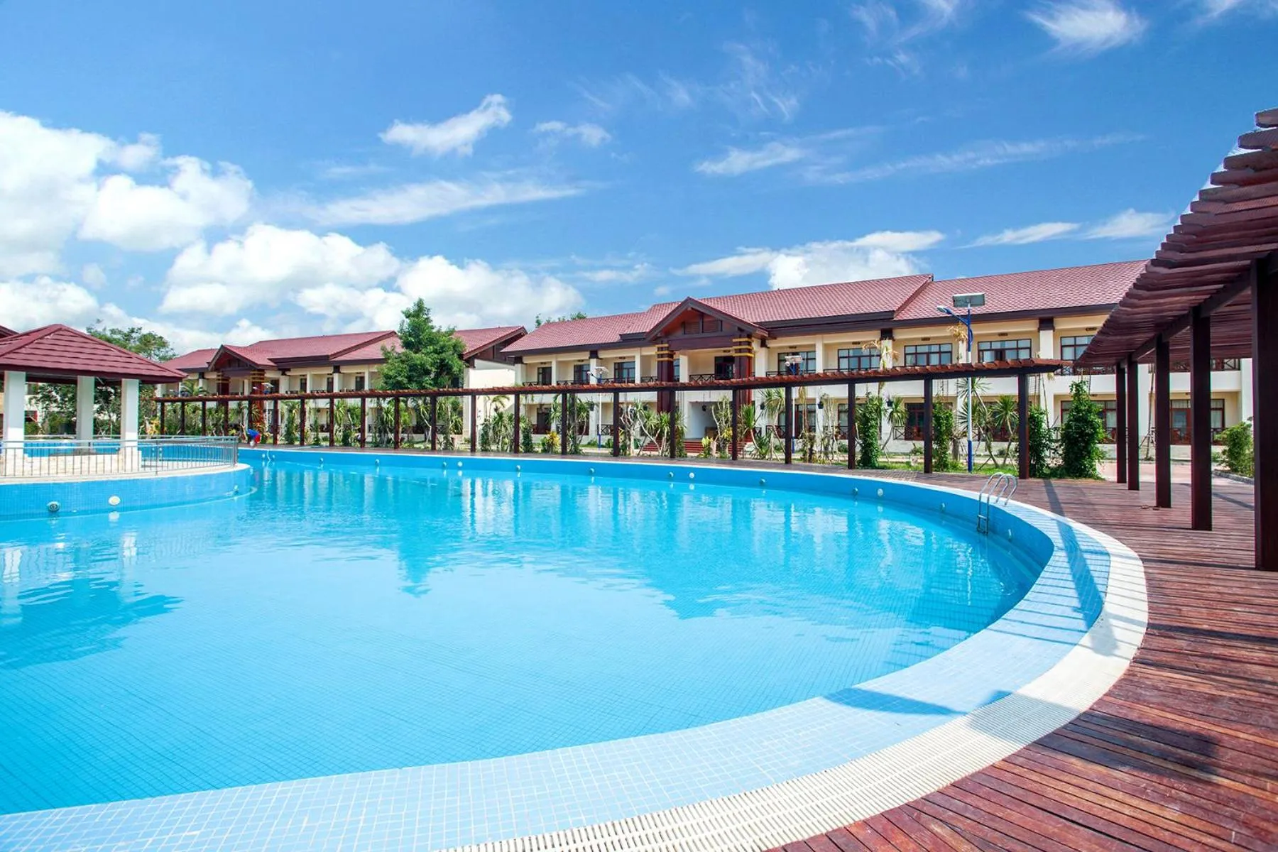 Property building in 36Manor International Sport Hotel