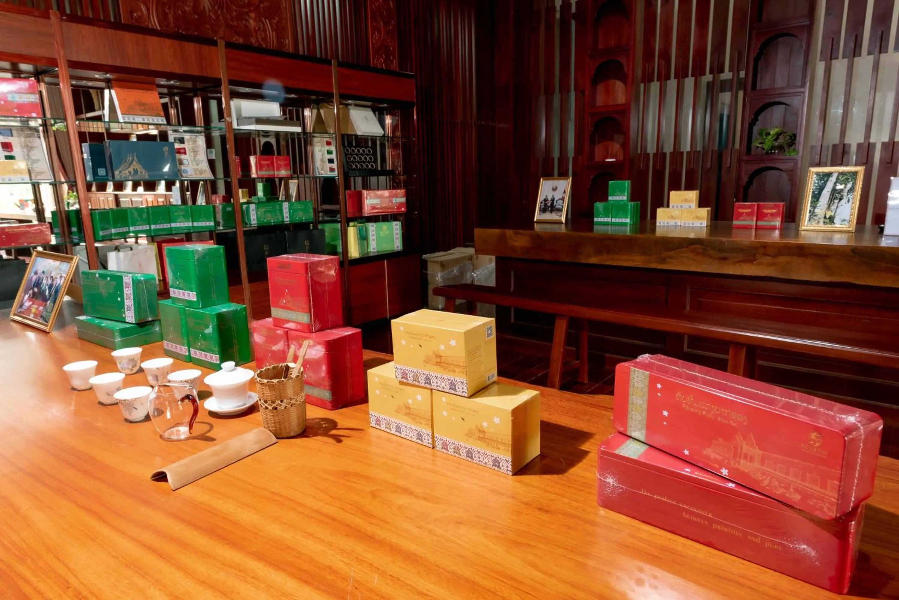 On-site shops in 36Manor International Sport Hotel