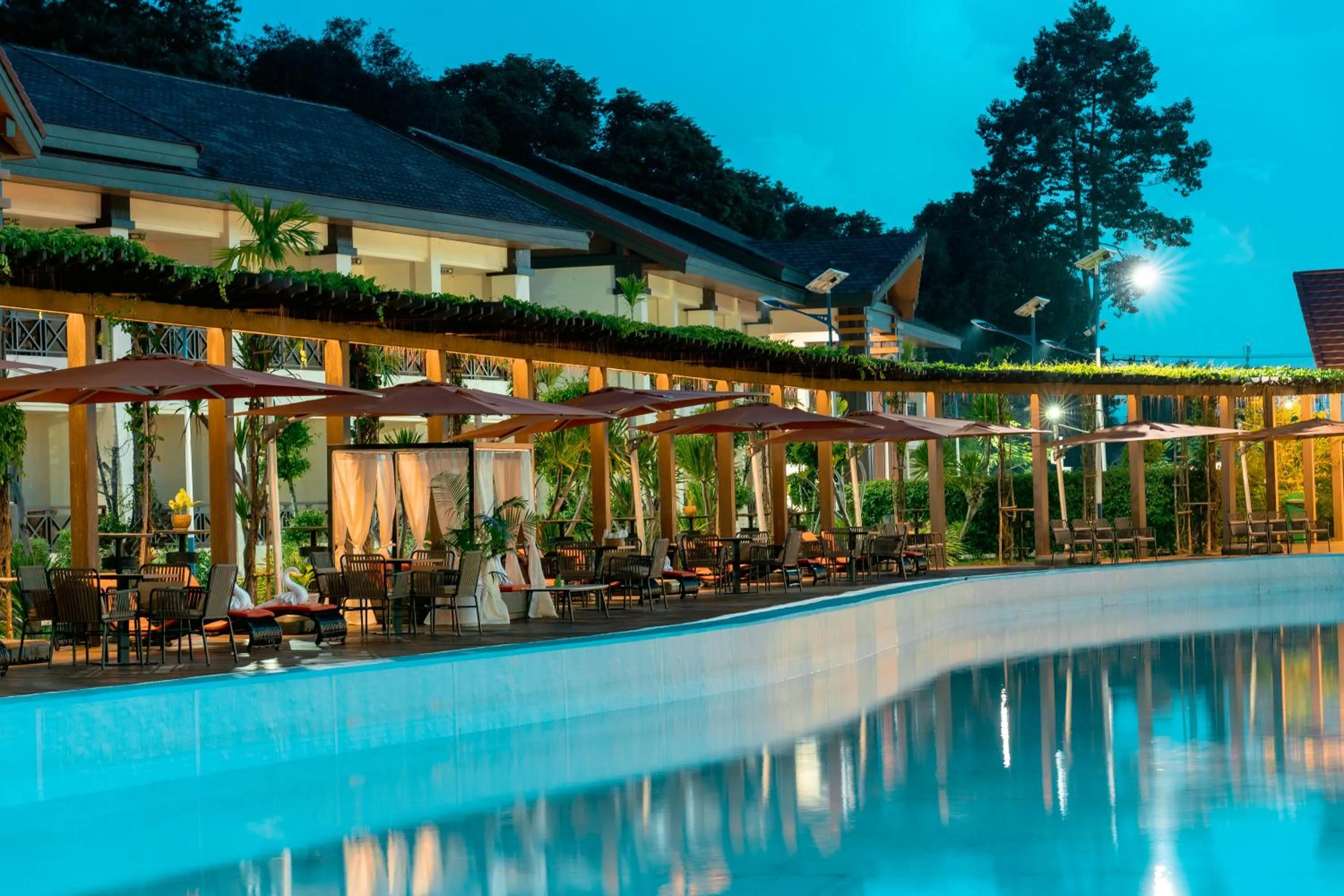 Property building in 36Manor International Sport Hotel