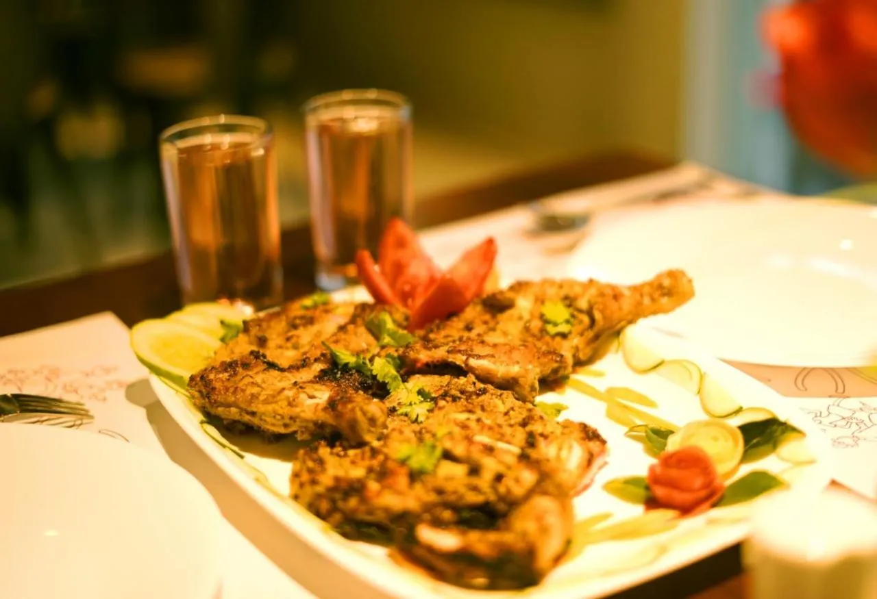 Restaurant/places to eat in WithInn Hotel - Kannur Airport