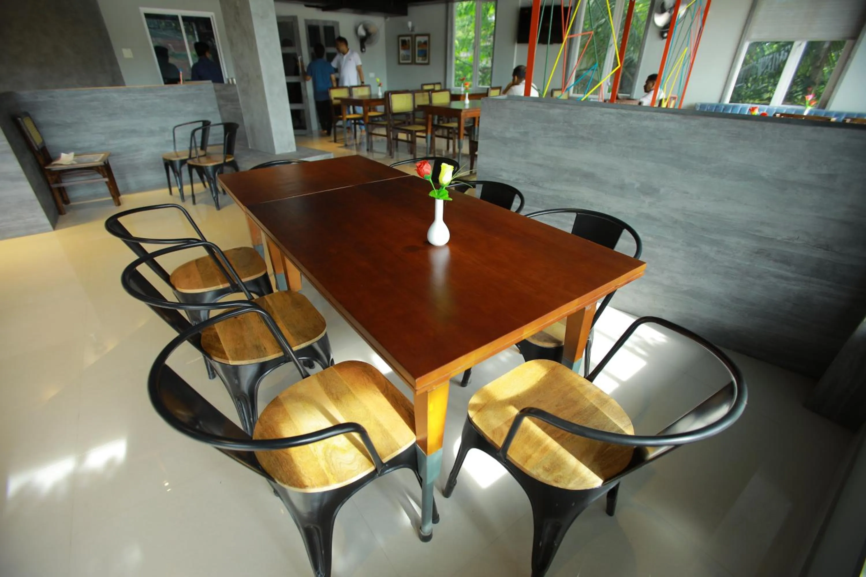 Restaurant/places to eat in WithInn Hotel - Kannur Airport