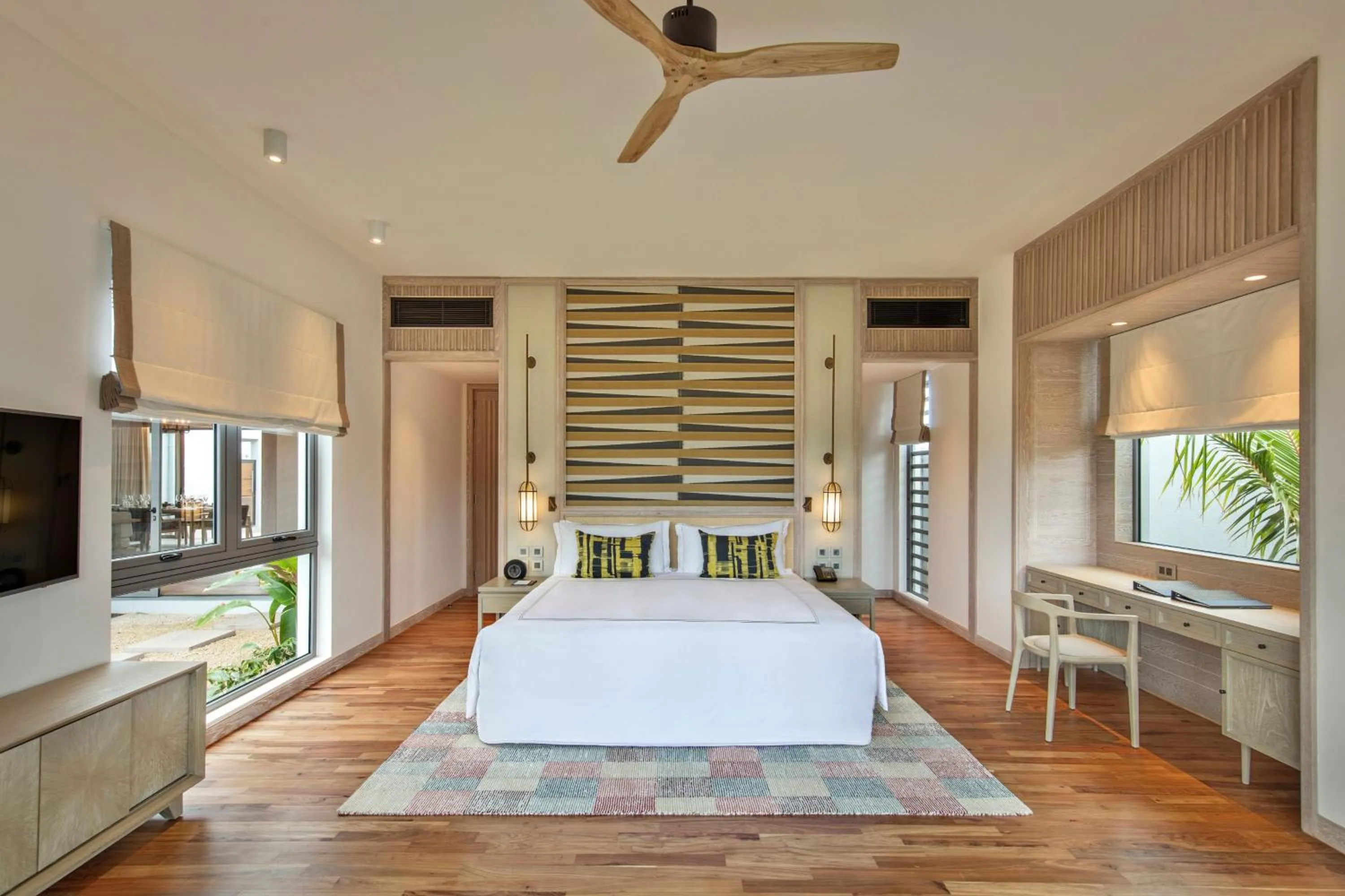 Bedroom, Bed in Anantara Iko Mauritius Resort & Villas