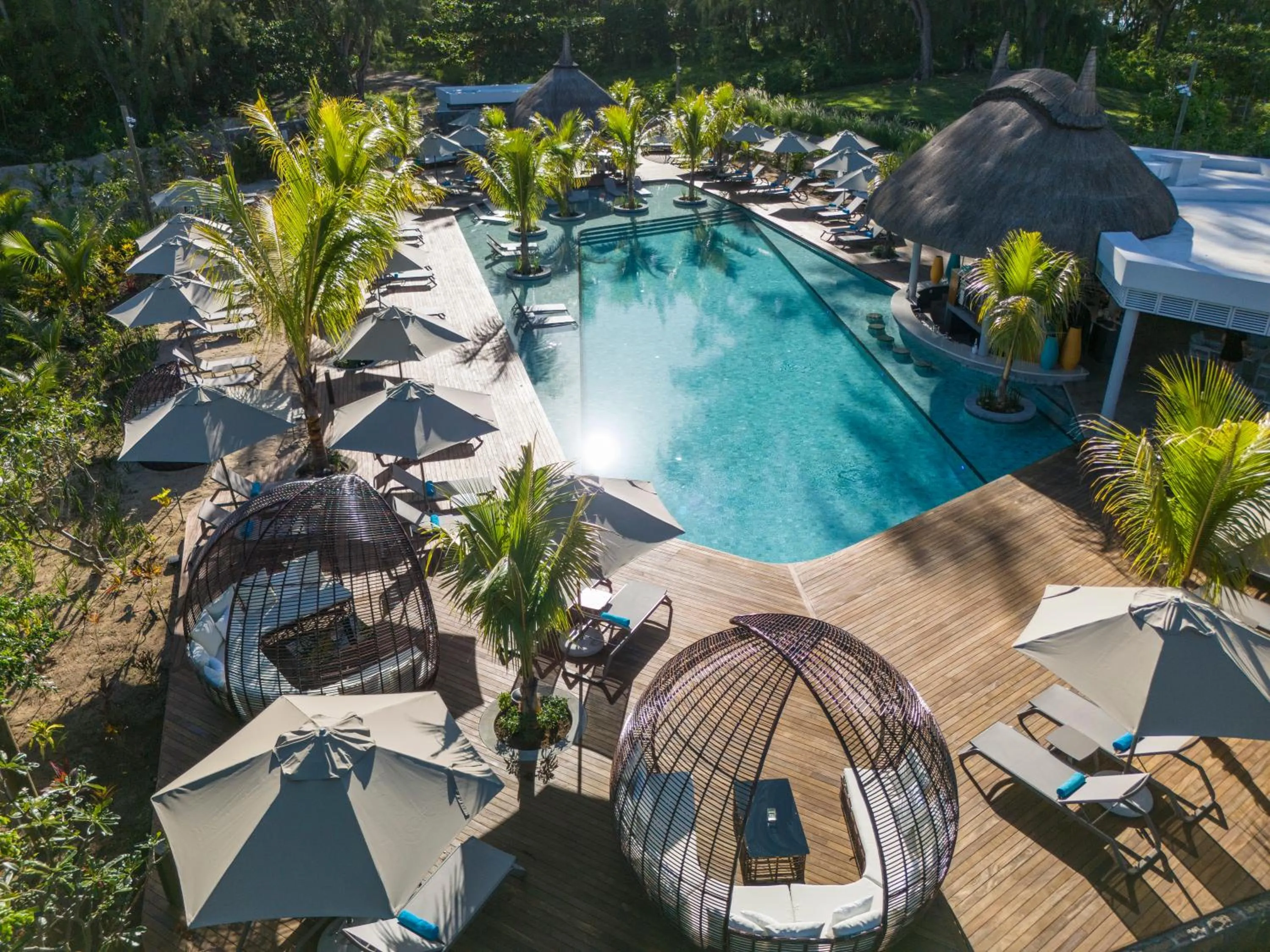 Swimming pool in Anantara Iko Mauritius Resort & Villas