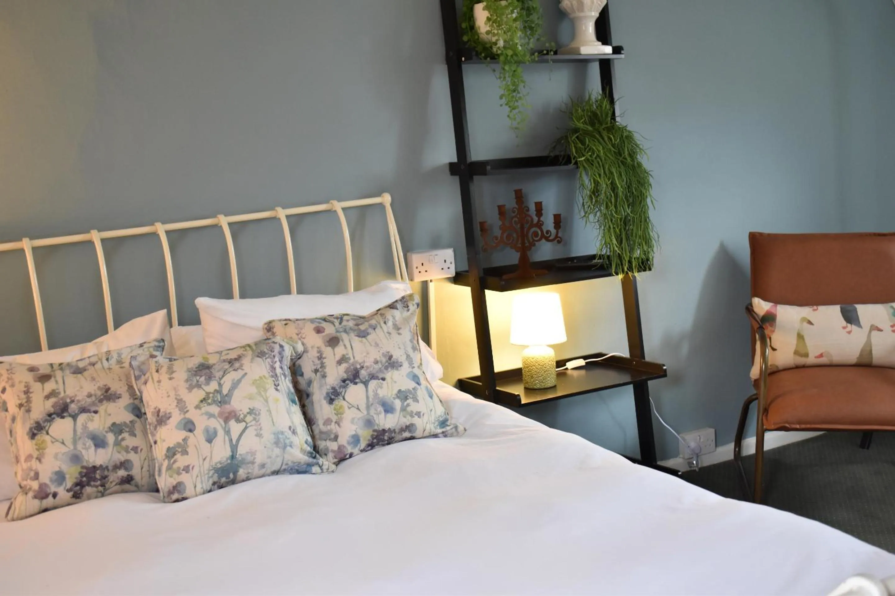 Bedroom, Bed in Chestnut Bed and Breakfast