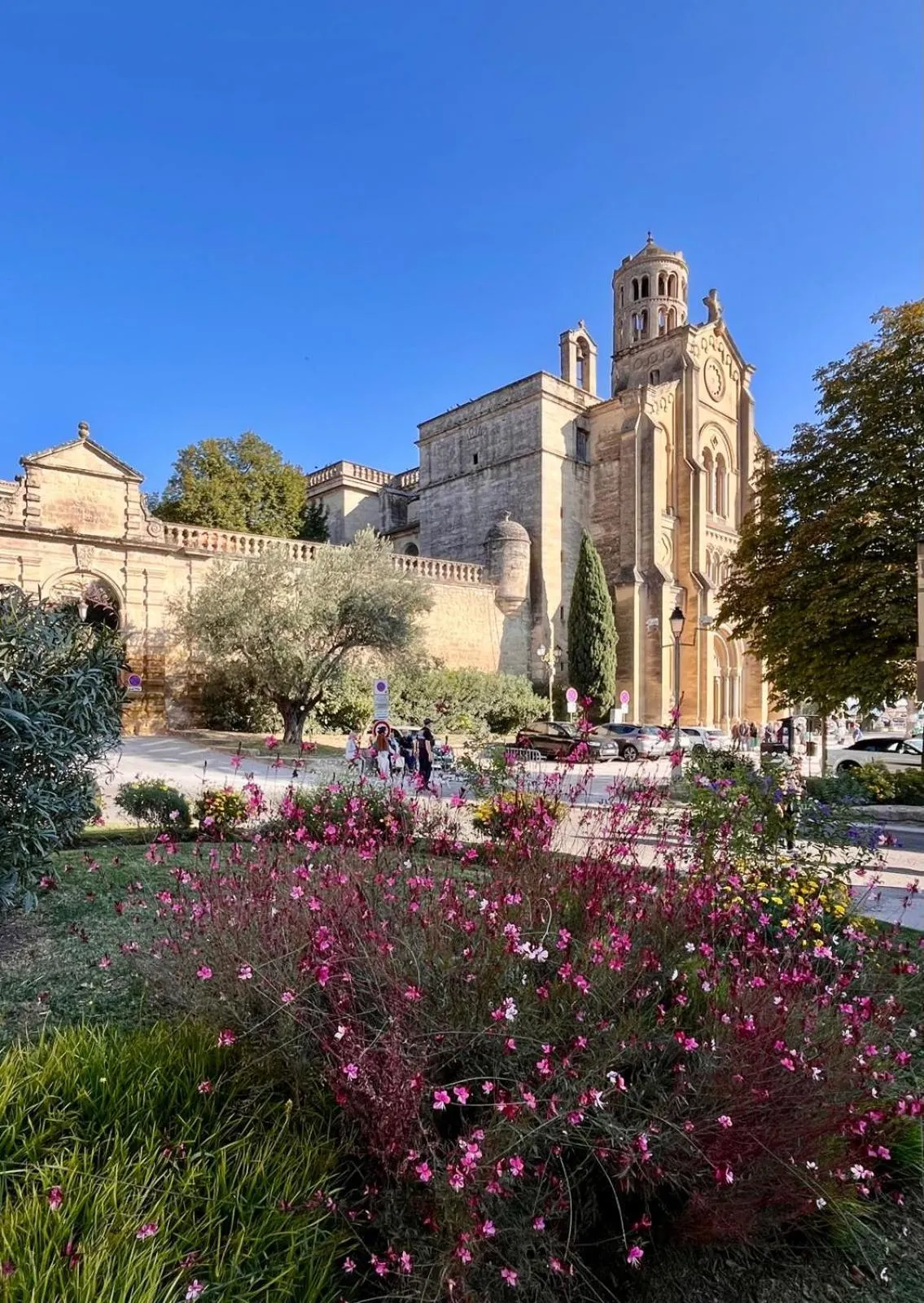 Nearby landmark in Hôtel Le SAINT-GENIÈS