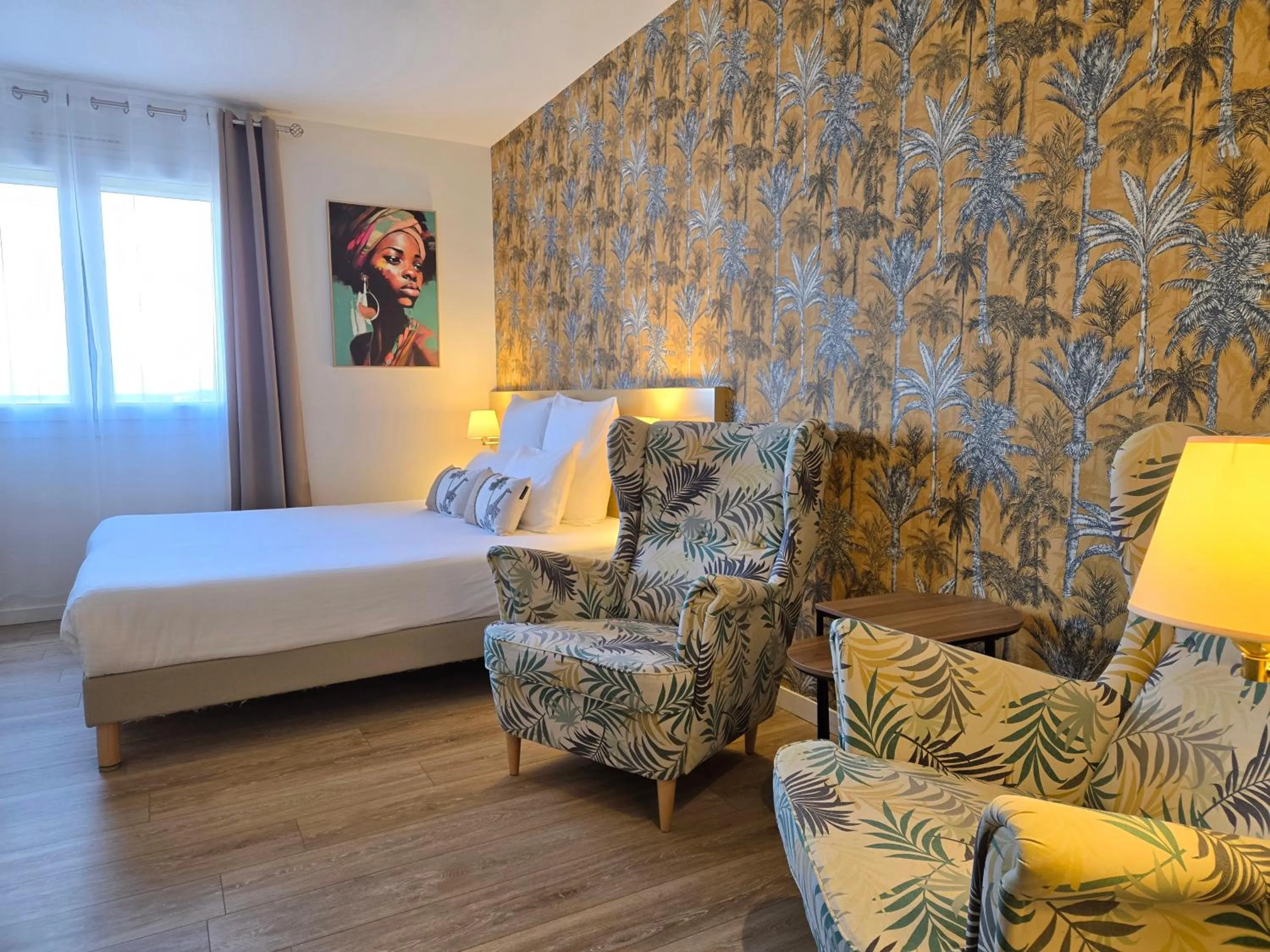 Bedroom, Bed in Hôtel Le SAINT-GENIÈS