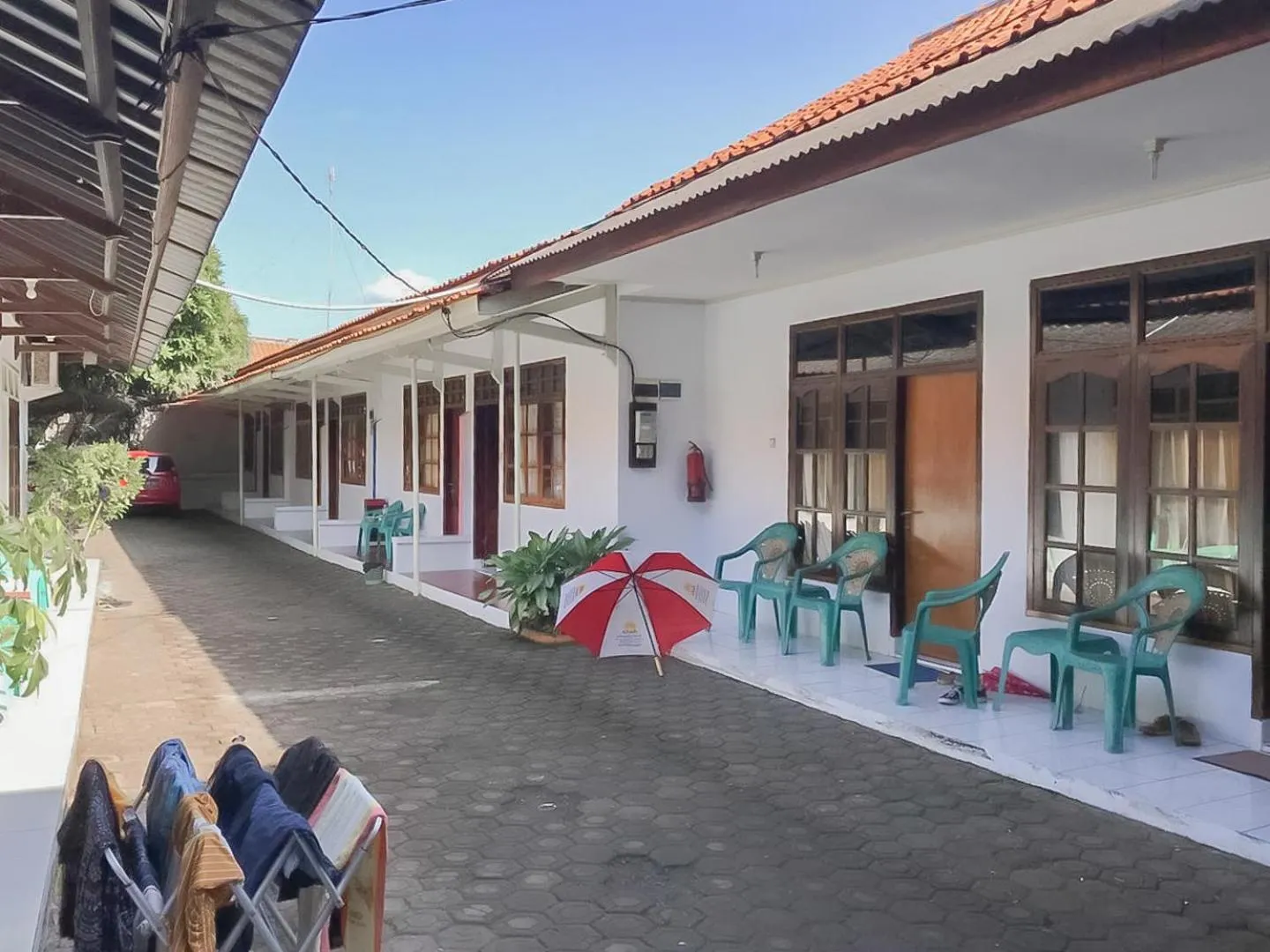 RedDoorz near Pantai Barat Pangandaran 2