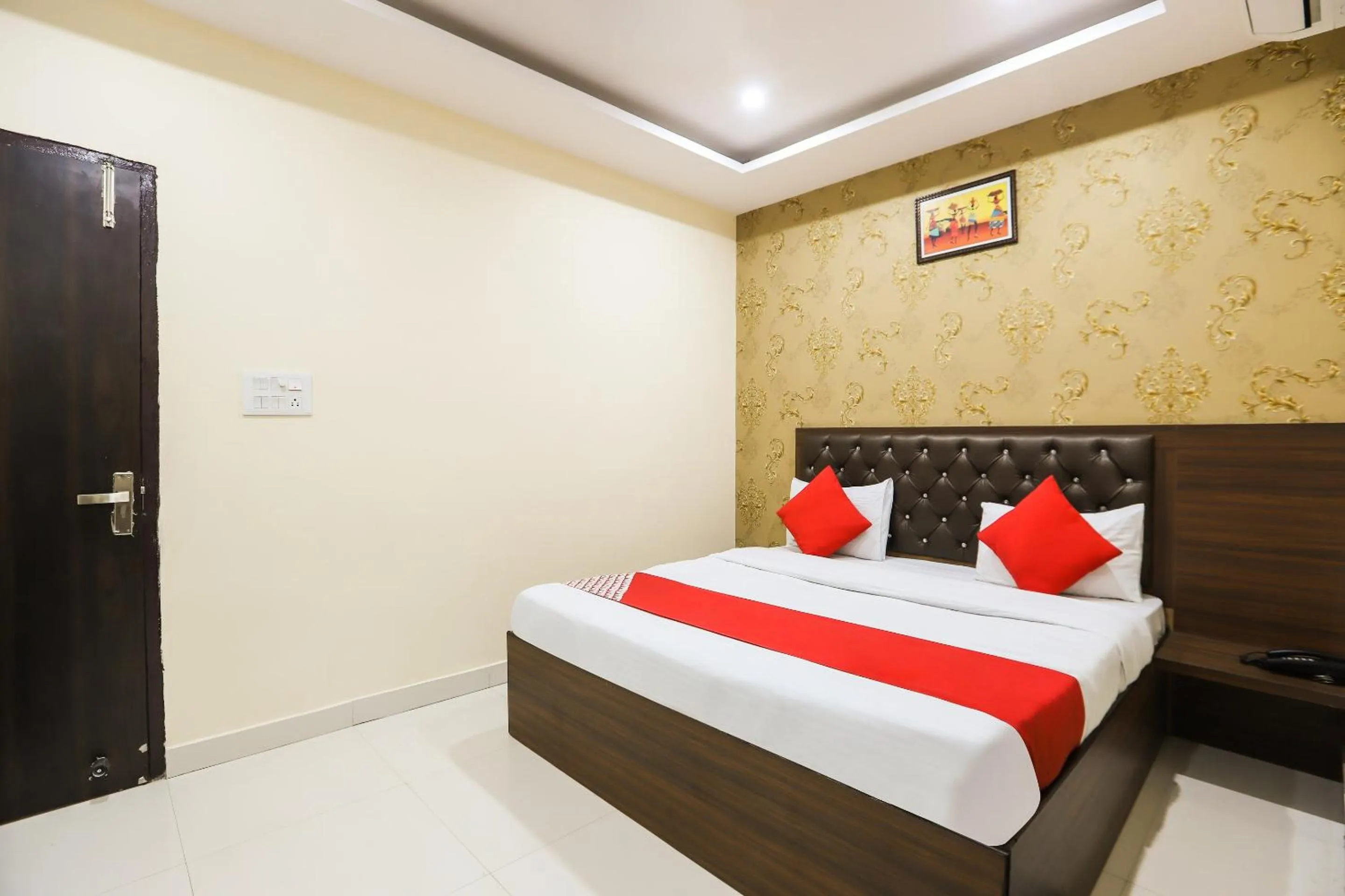 Lobby or reception, Bed in Hotel O City Residency