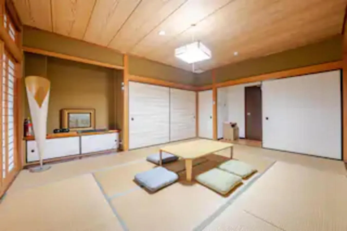 Kanazawa-Hachitabi Kasaichi