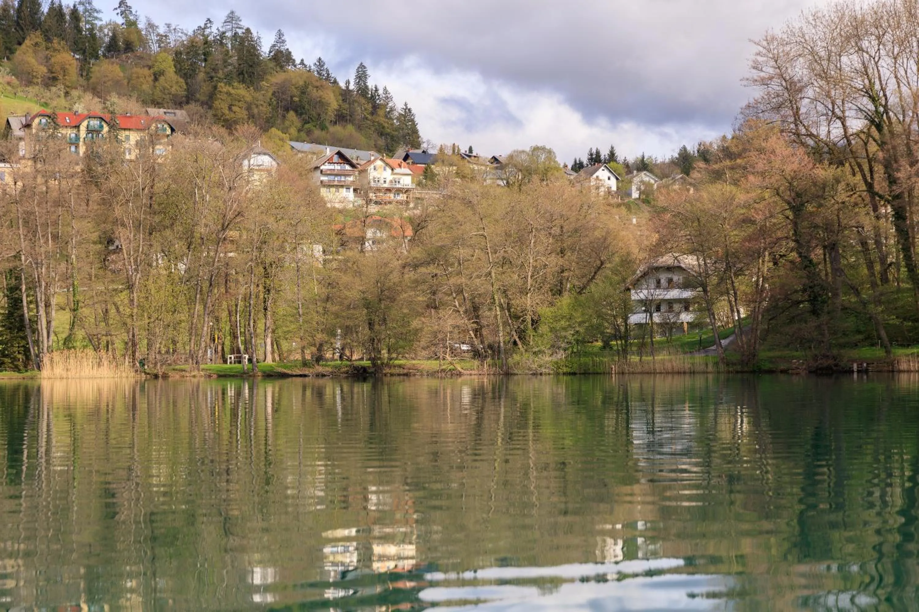 Lake House Sebanc