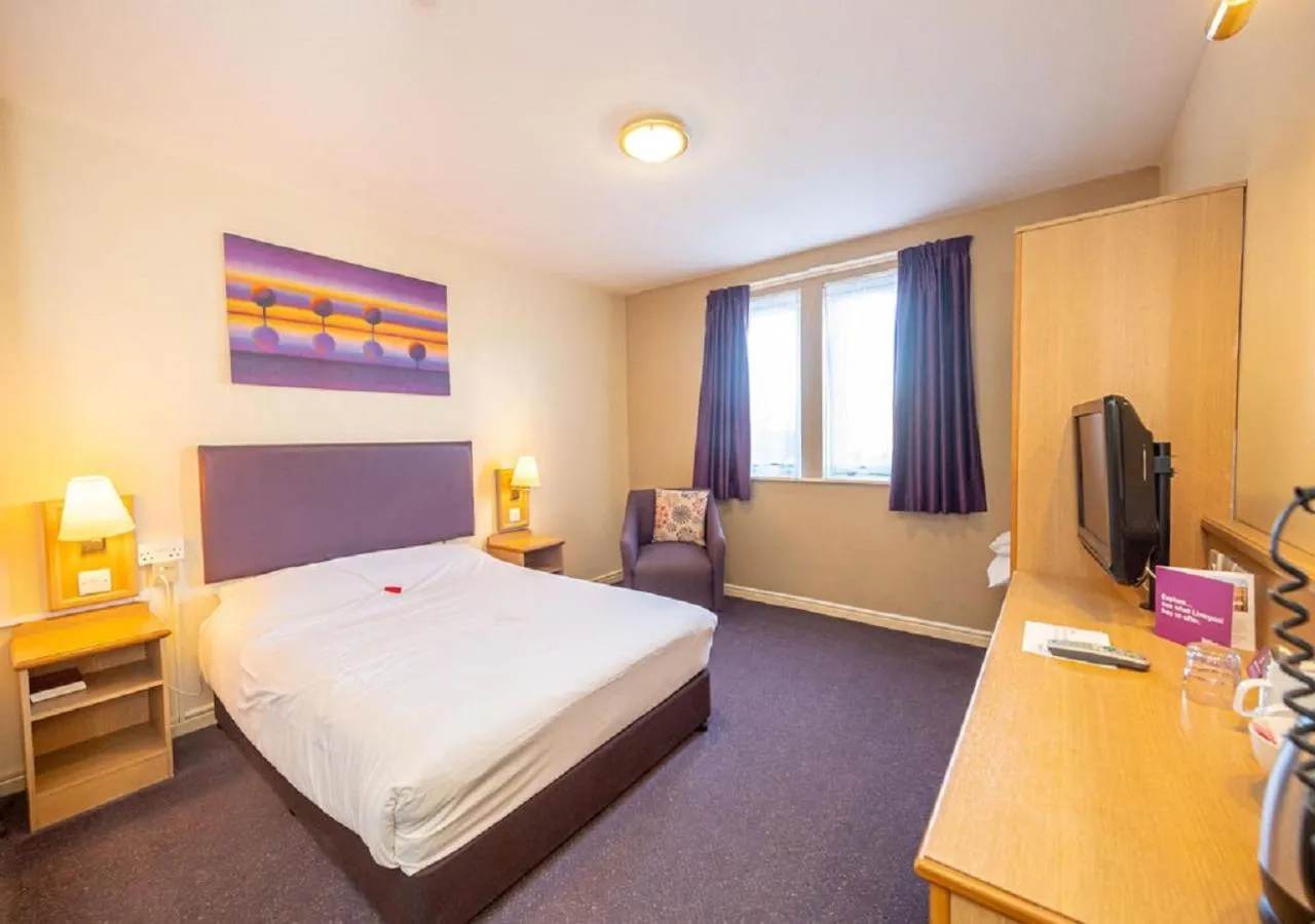 Bed in Stables Inn, Aintree