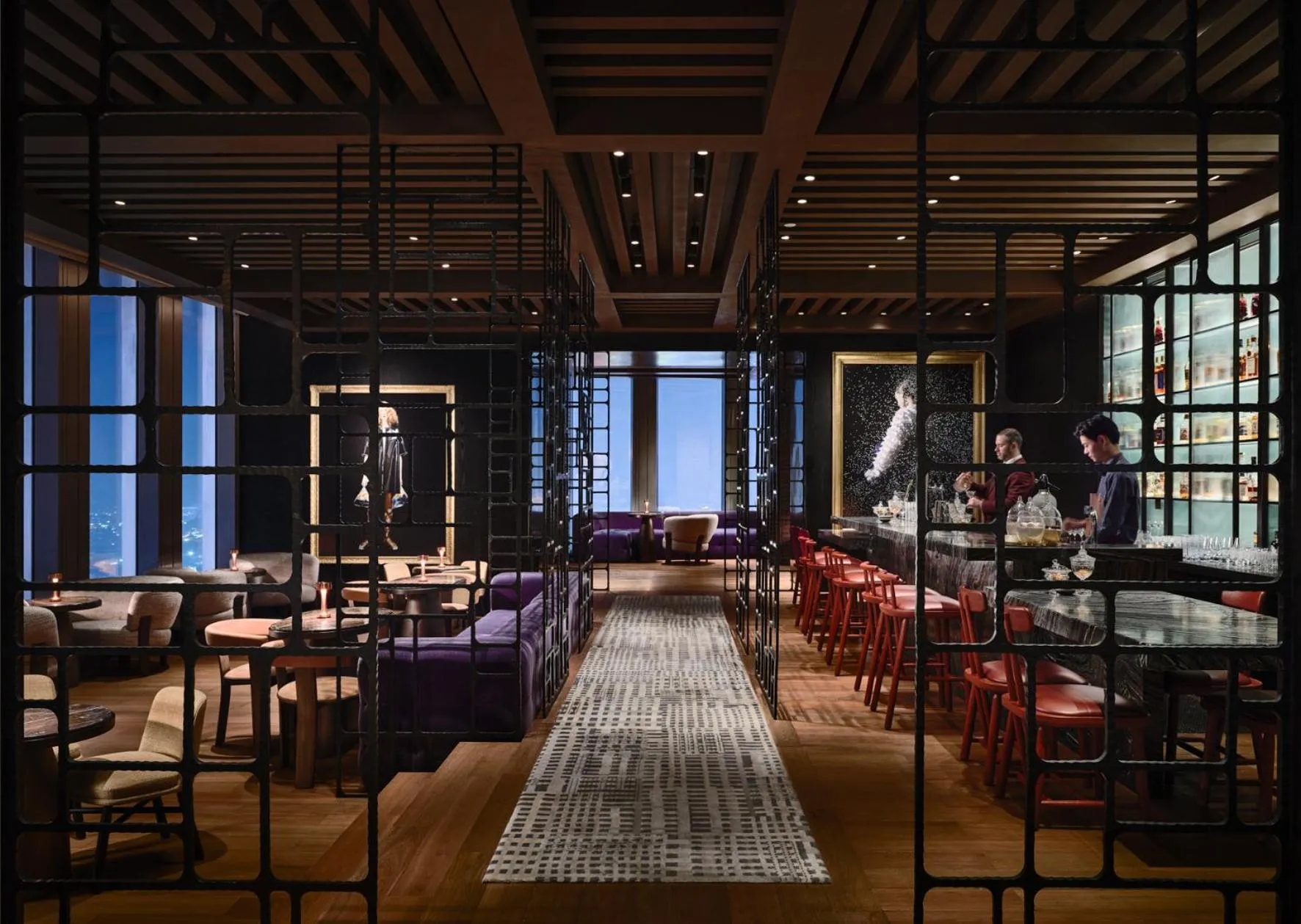 Lounge or bar in Rosewood Guangzhou, enjoy free shuttle bus service between the hotel and the Canton Fair Complex during the Canton Fair