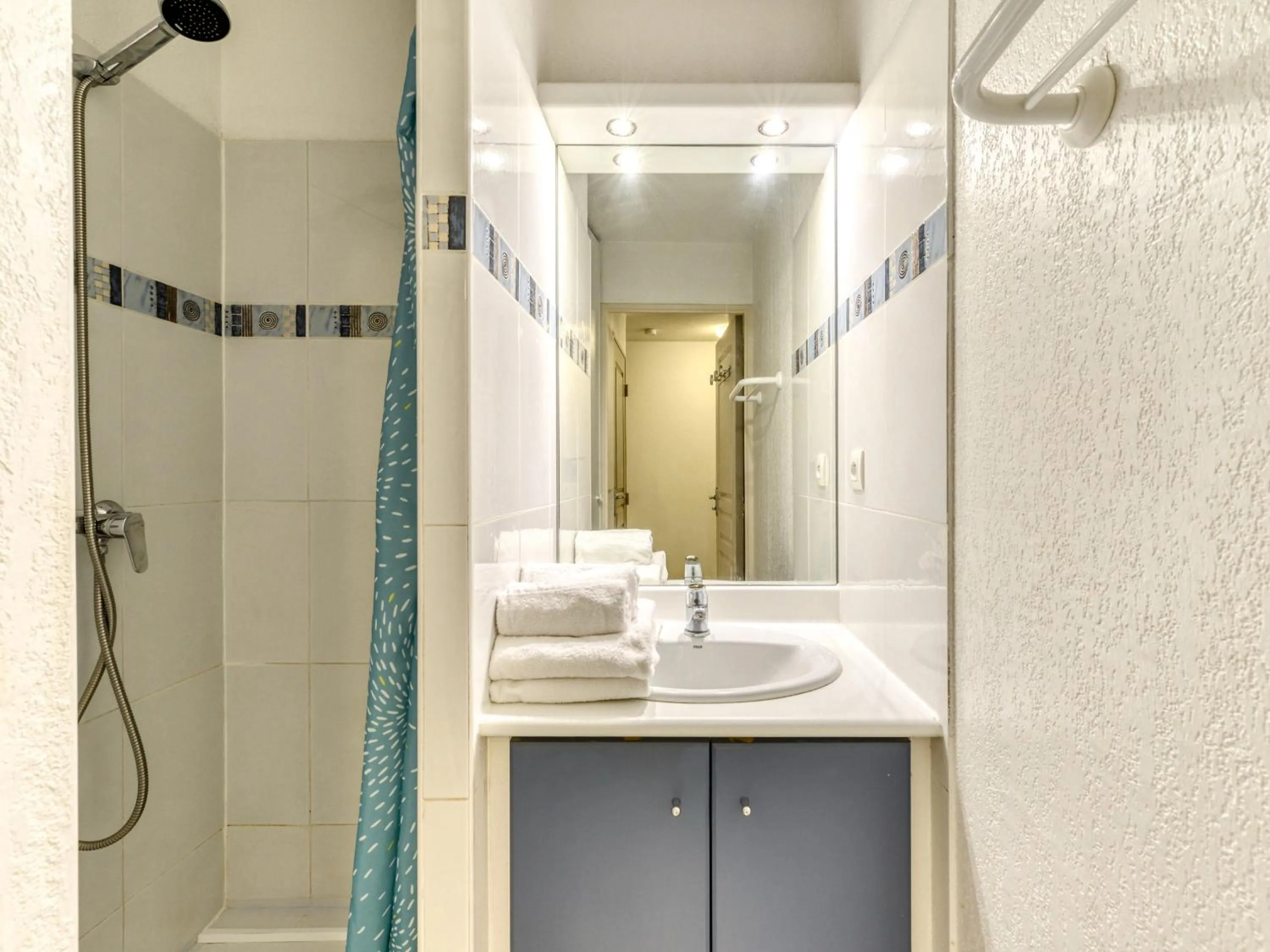 Bathroom in Vacancéole - Résidence Alizéa Beach