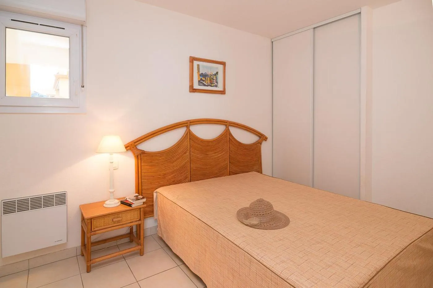 Bedroom, Bed in Vacancéole - Résidence Alizéa Beach