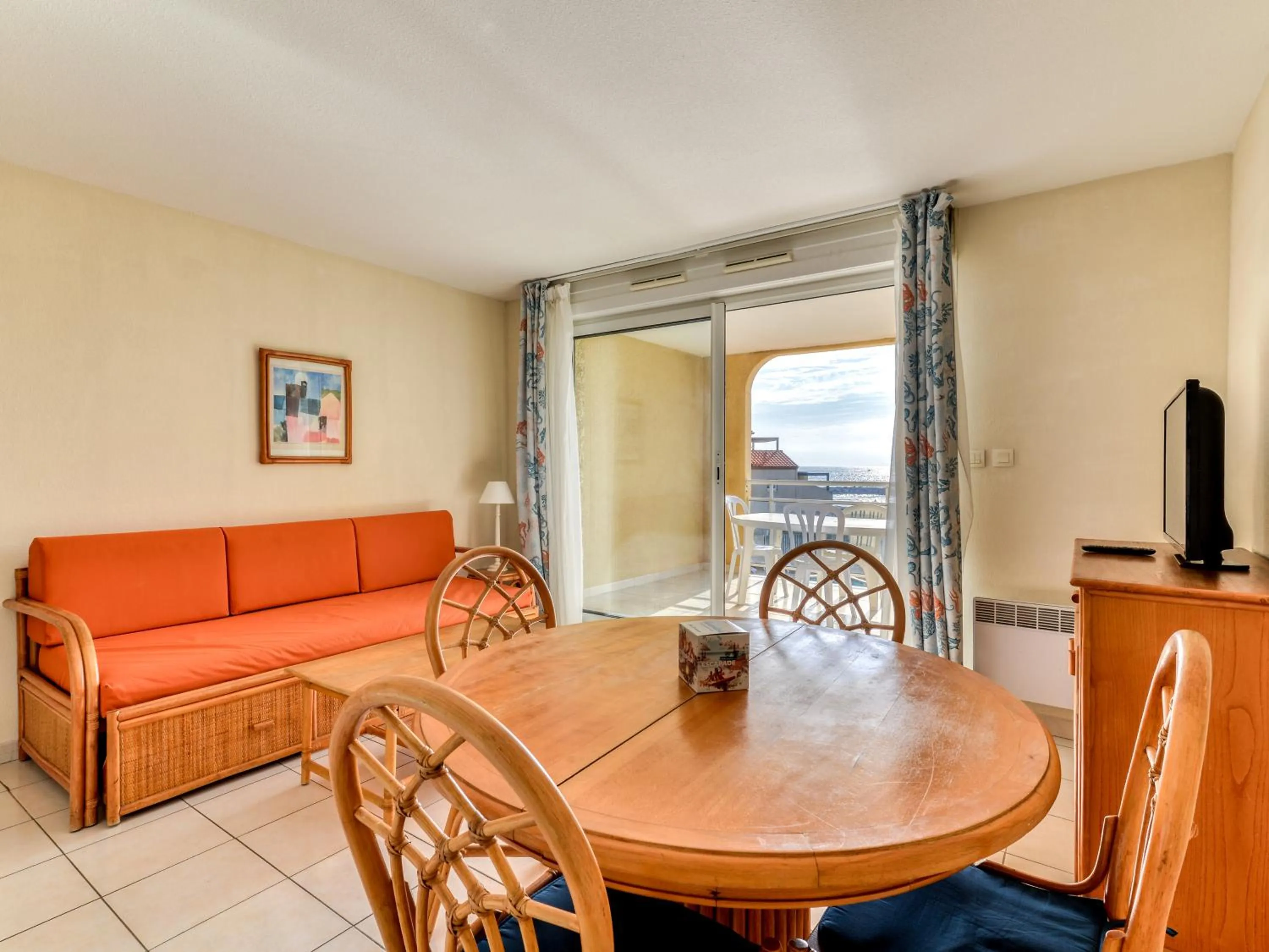 Living room in Vacancéole - Résidence Alizéa Beach