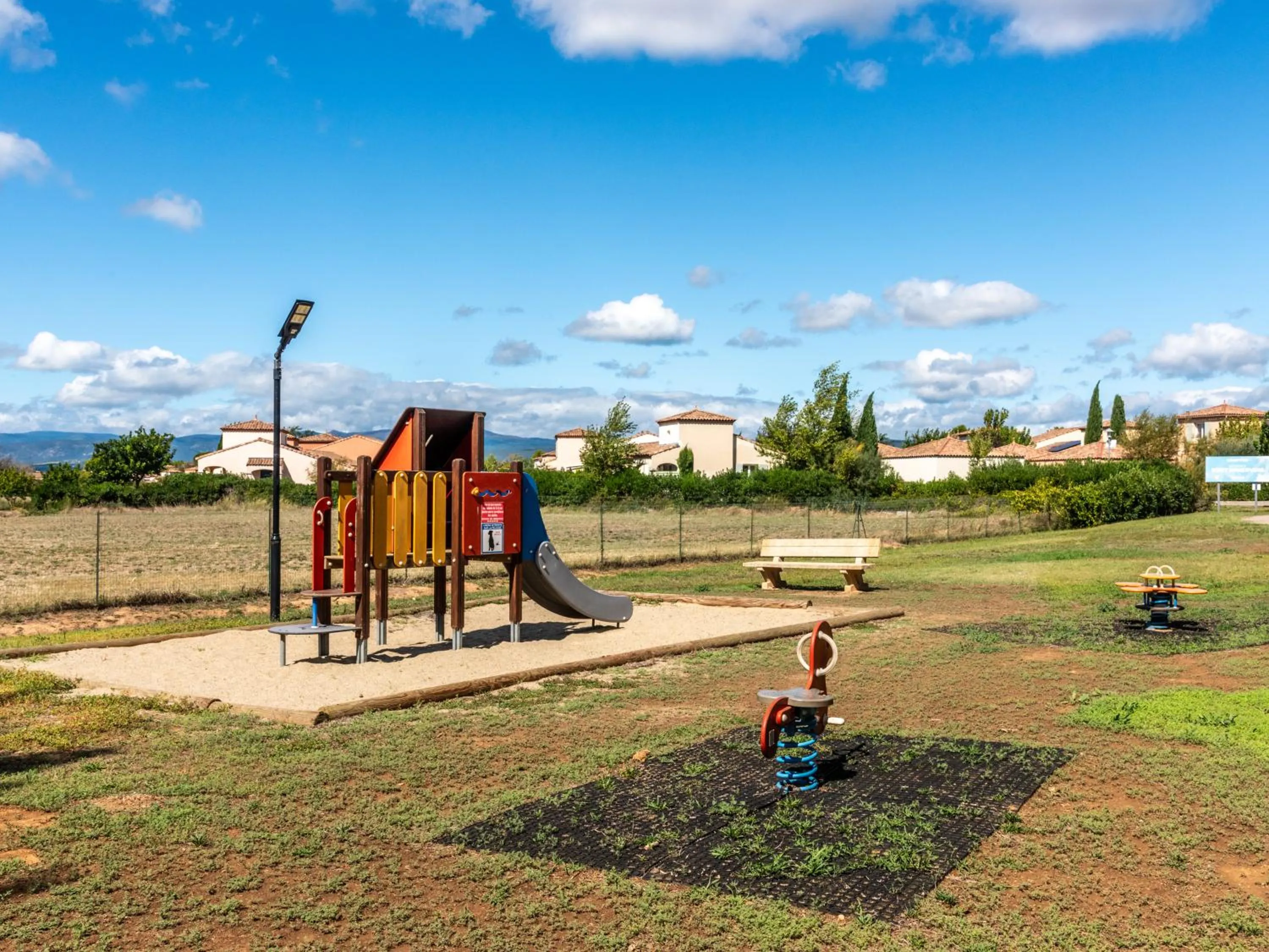 Children play ground in Vacancéole - Port Minervois, Les Hauts du Lac