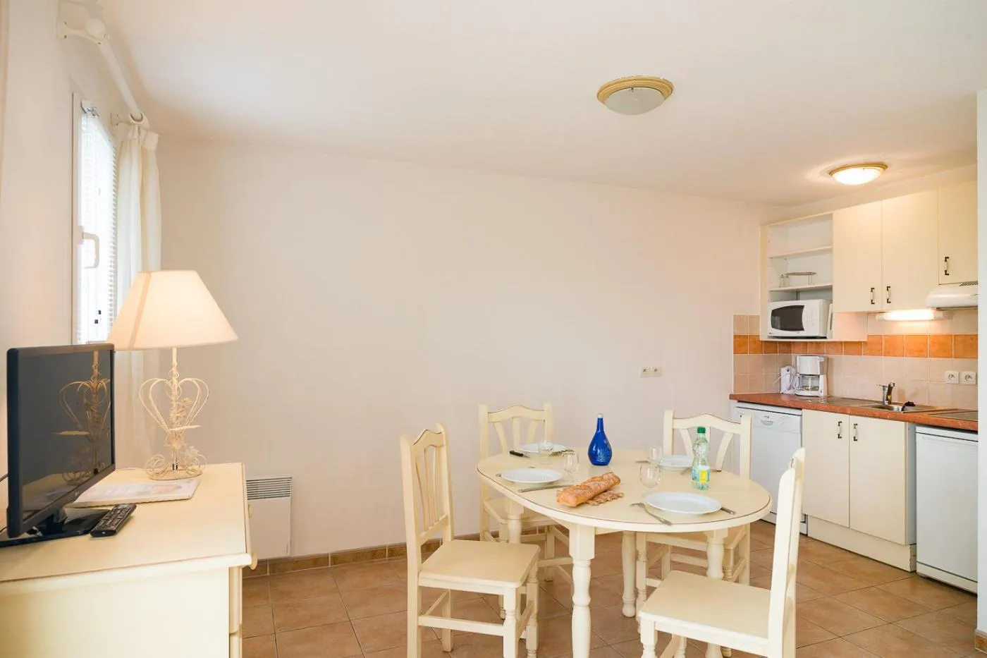 Two-Bedroom House in Vacancéole - Port Minervois, Les Hauts du Lac