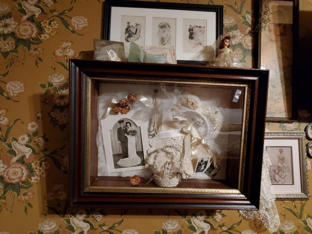 Decorative detail in The Queen, A Victorian Bed & Breakfast