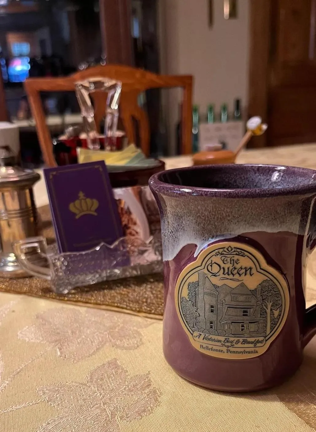 The Queen, A Victorian Bed & Breakfast