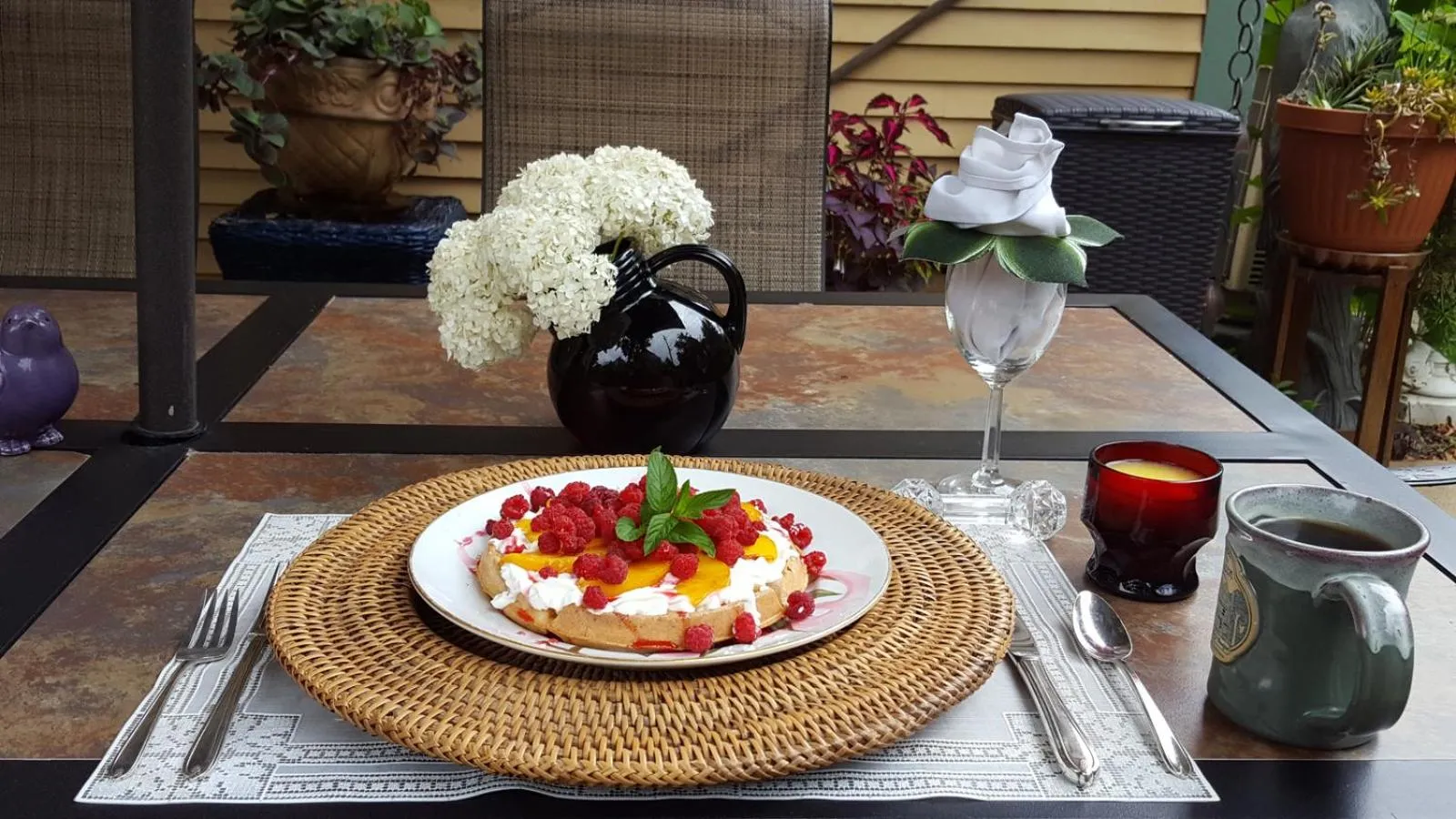 Patio in The Queen, A Victorian Bed & Breakfast