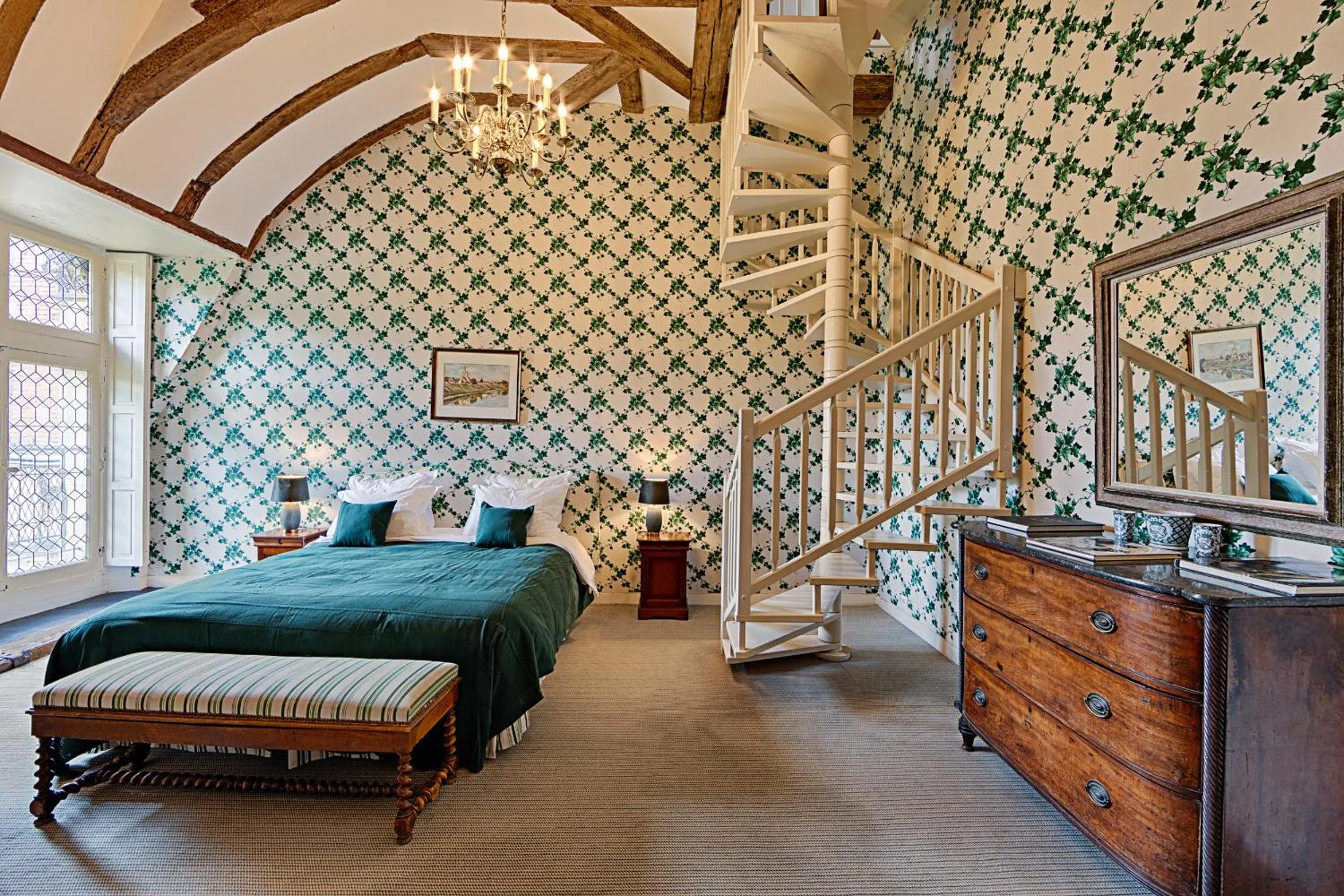 Photo of the whole room, Bed in Château De La Bourdaisière