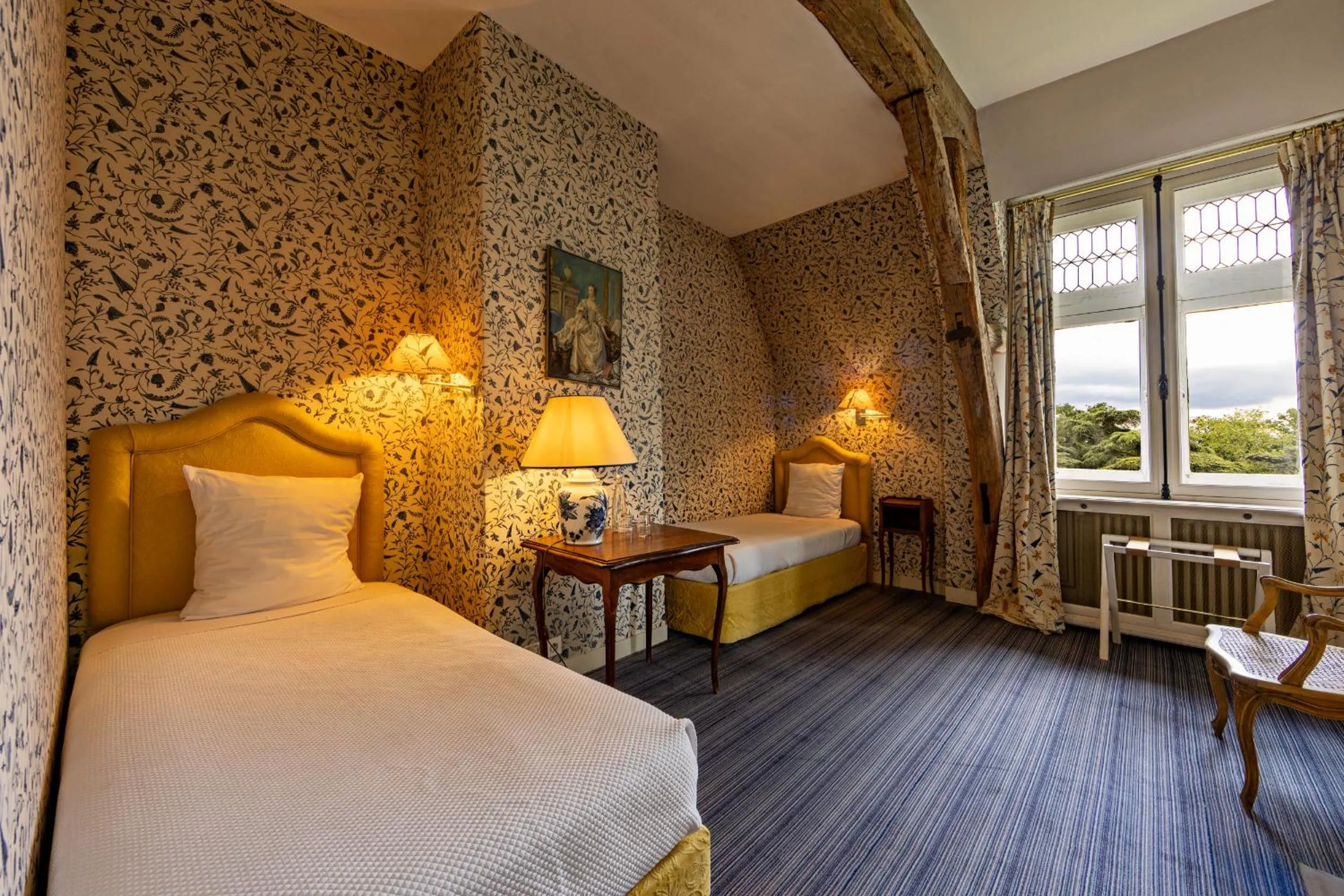 Photo of the whole room, Bed in Château De La Bourdaisière