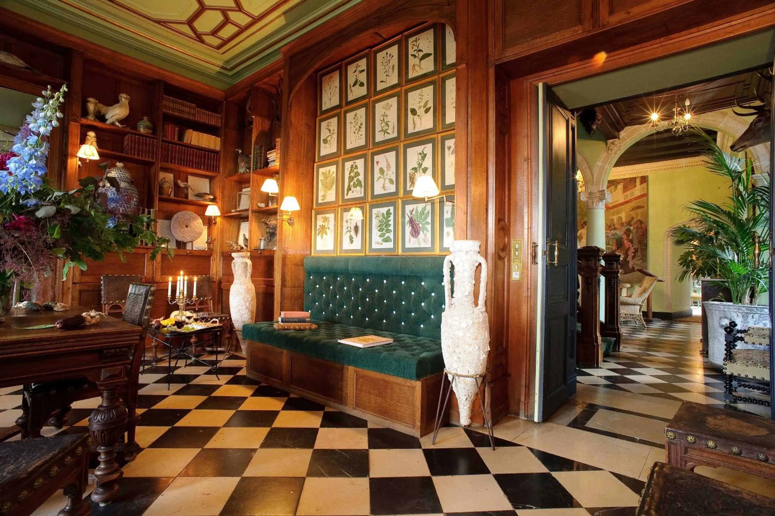 Library in Château De La Bourdaisière