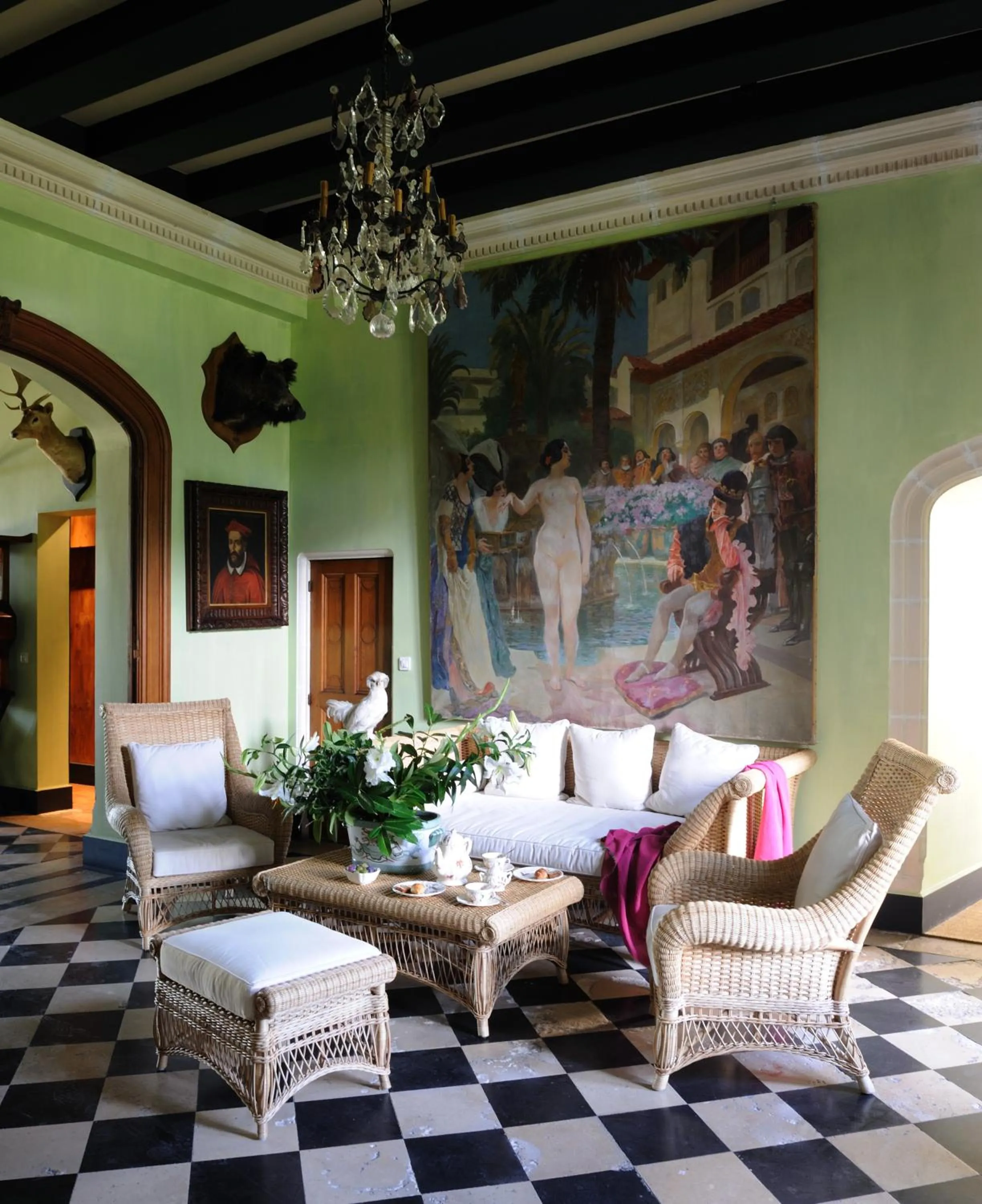 Lobby or reception in Château De La Bourdaisière