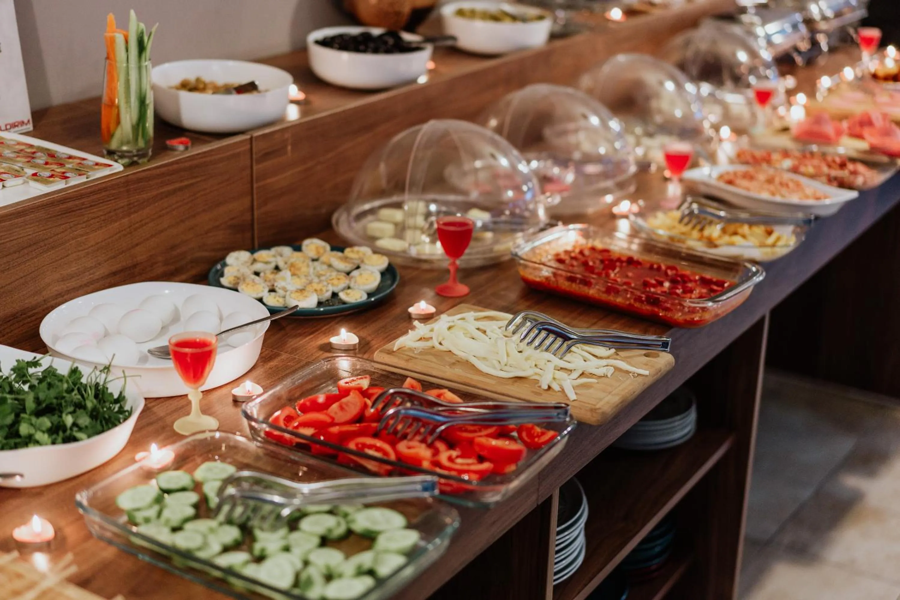 Buffet breakfast in Taşhan Hotel