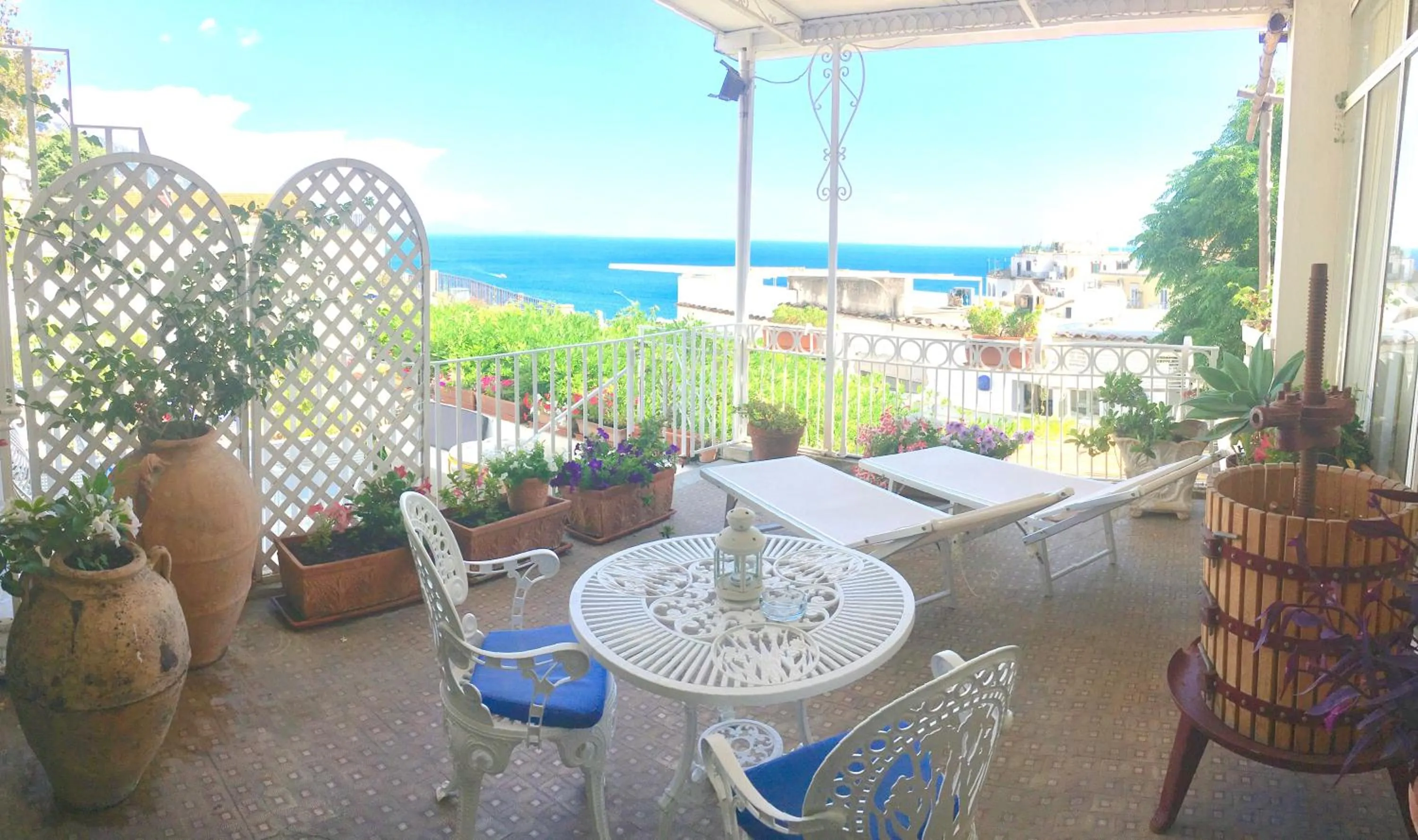 Patio in Hotel Villa Delle Palme in Positano