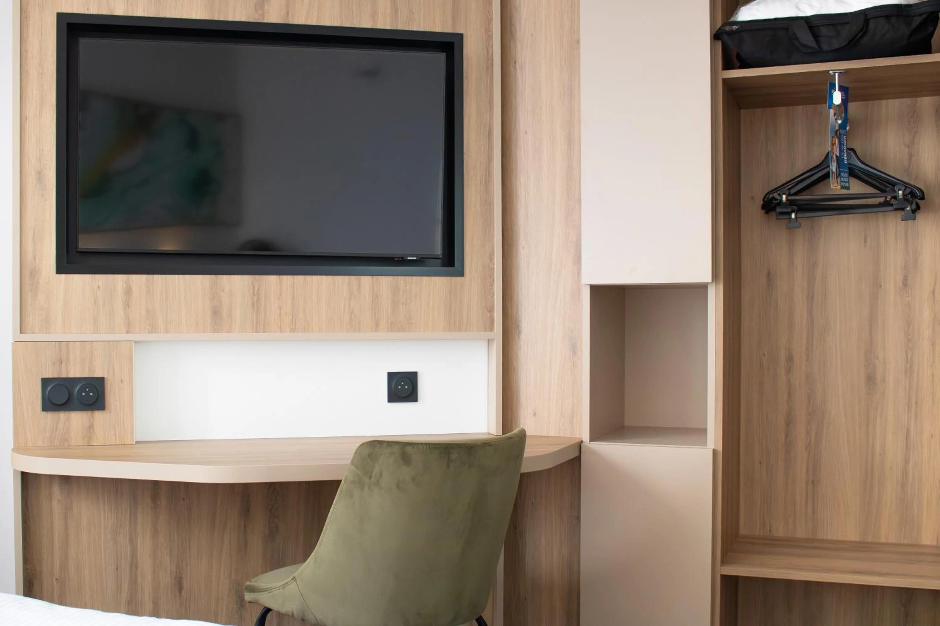 Brit Hotel Angers Parc Expo - L'Acropole