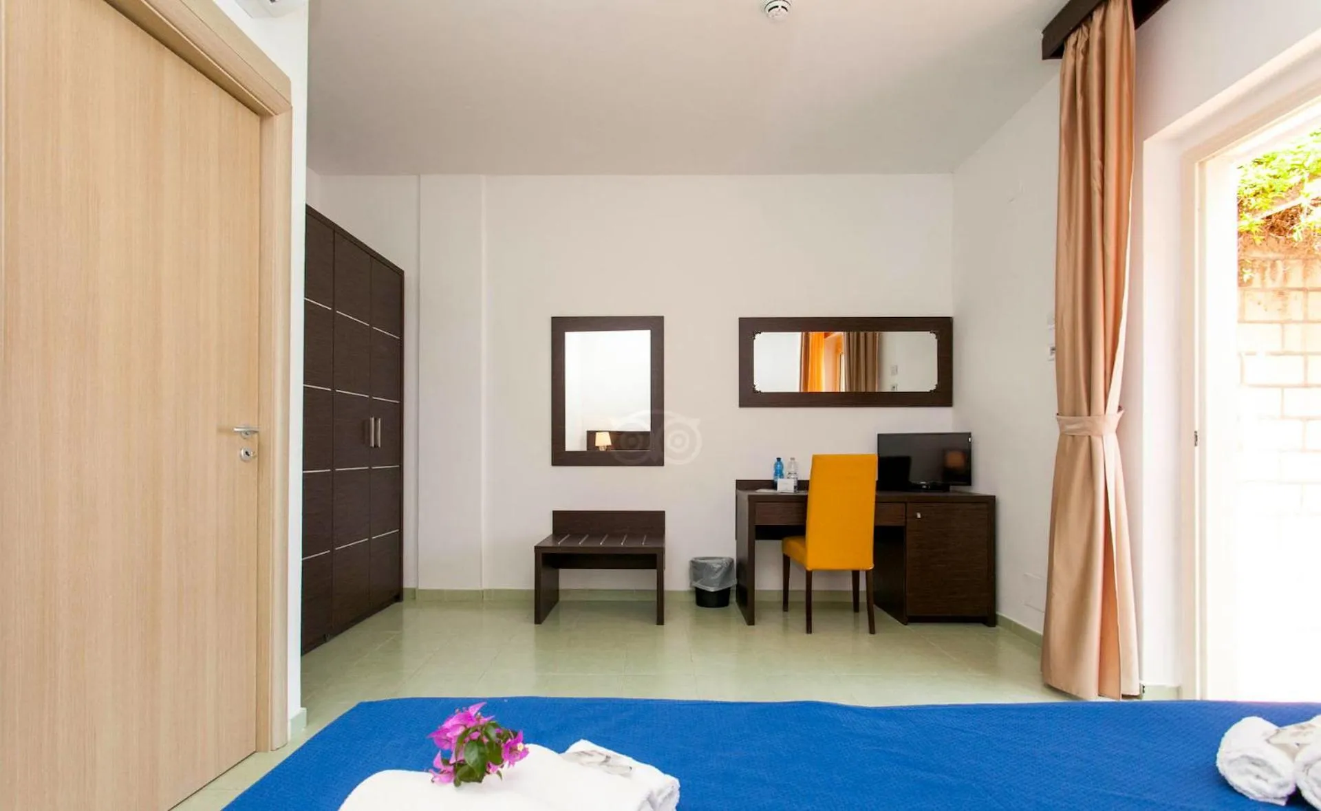 Photo of the whole room, Bed in Club Esse Sunbeach