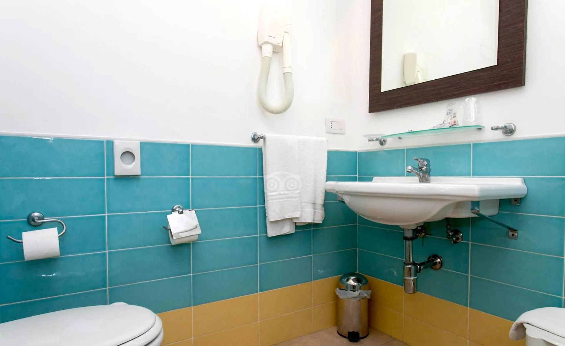 Bathroom in Club Esse Sunbeach